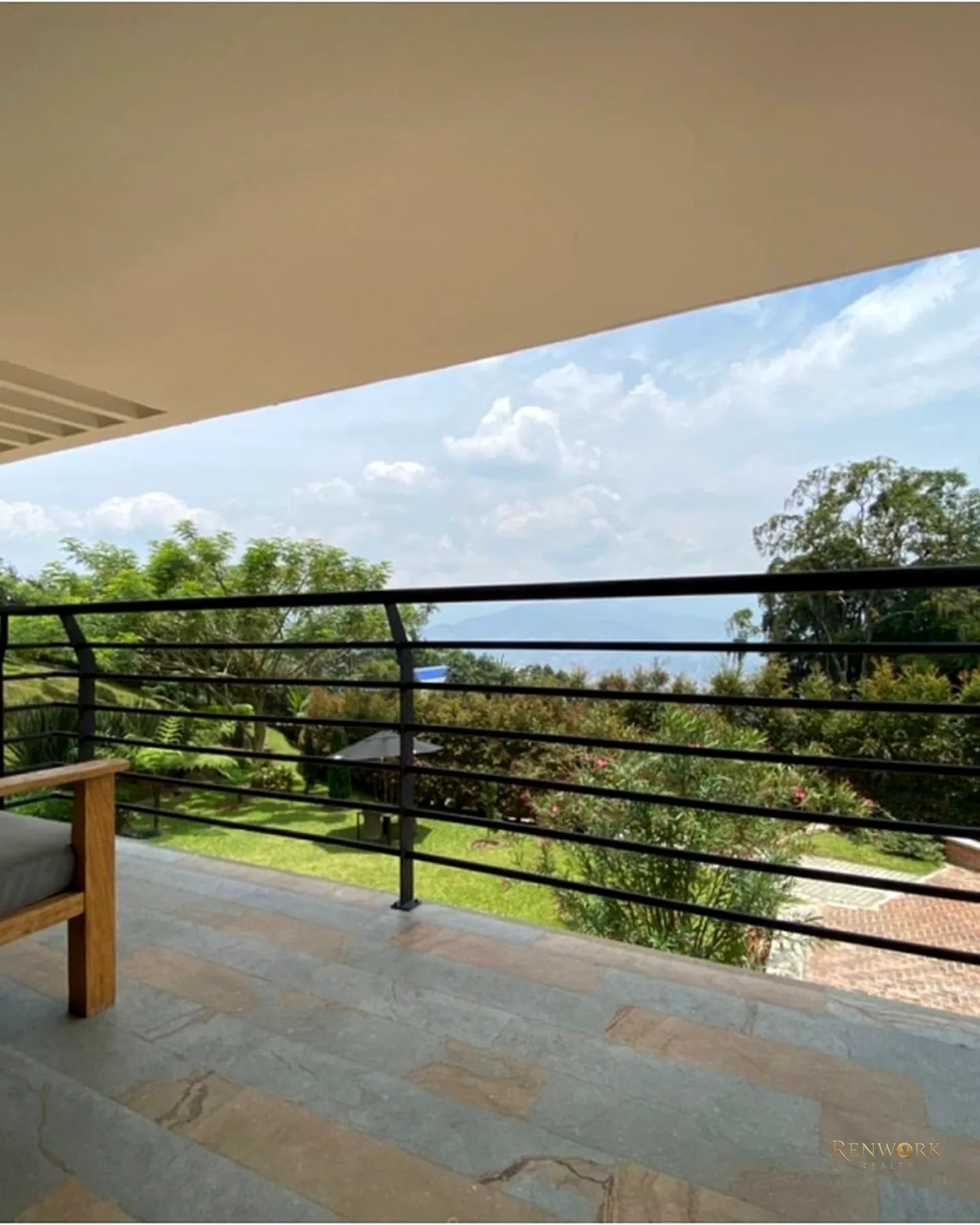 HERMOSA CASA CON ZONAS VERDES EN LOS BALSOS · foto 19
