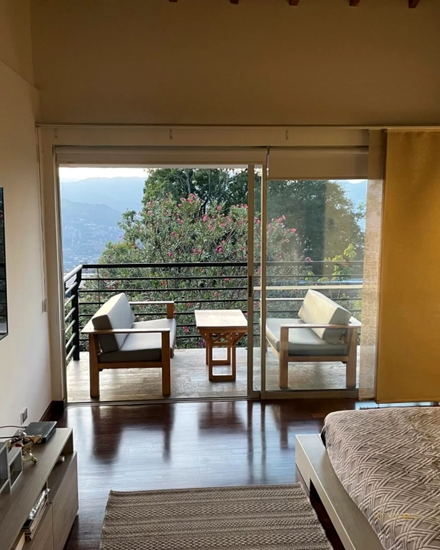 HERMOSA CASA CON ZONAS VERDES EN LOS BALSOS · foto 5