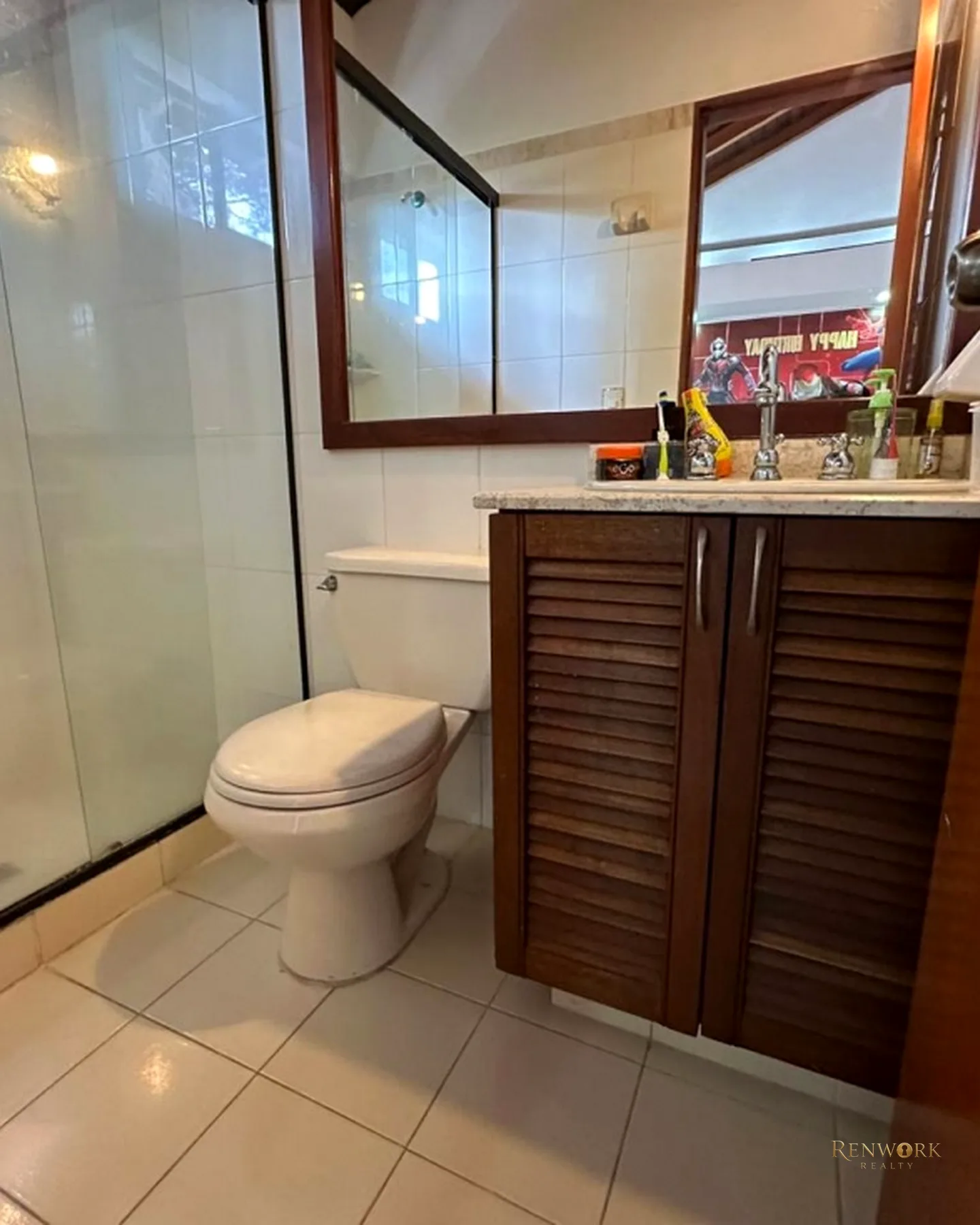 HERMOSA CASA EN ENVIGADO LOMA DE LAS BRUJAS EN UNIDAD CERRADA · foto 12