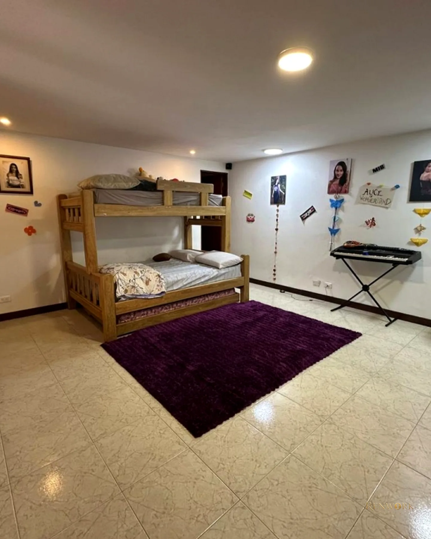 HERMOSA CASA EN ENVIGADO LOMA DE LAS BRUJAS EN UNIDAD CERRADA · foto 7