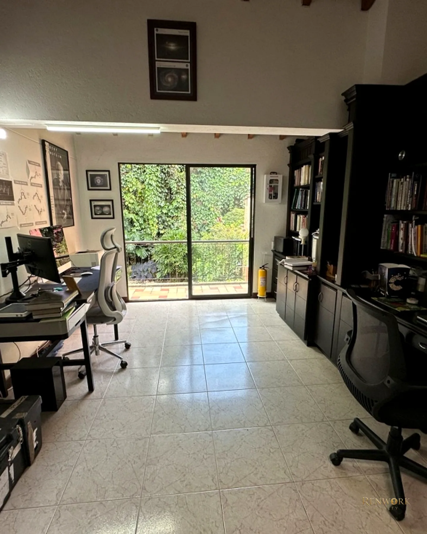 HERMOSA CASA EN ENVIGADO LOMA DE LAS BRUJAS EN UNIDAD CERRADA · foto 9