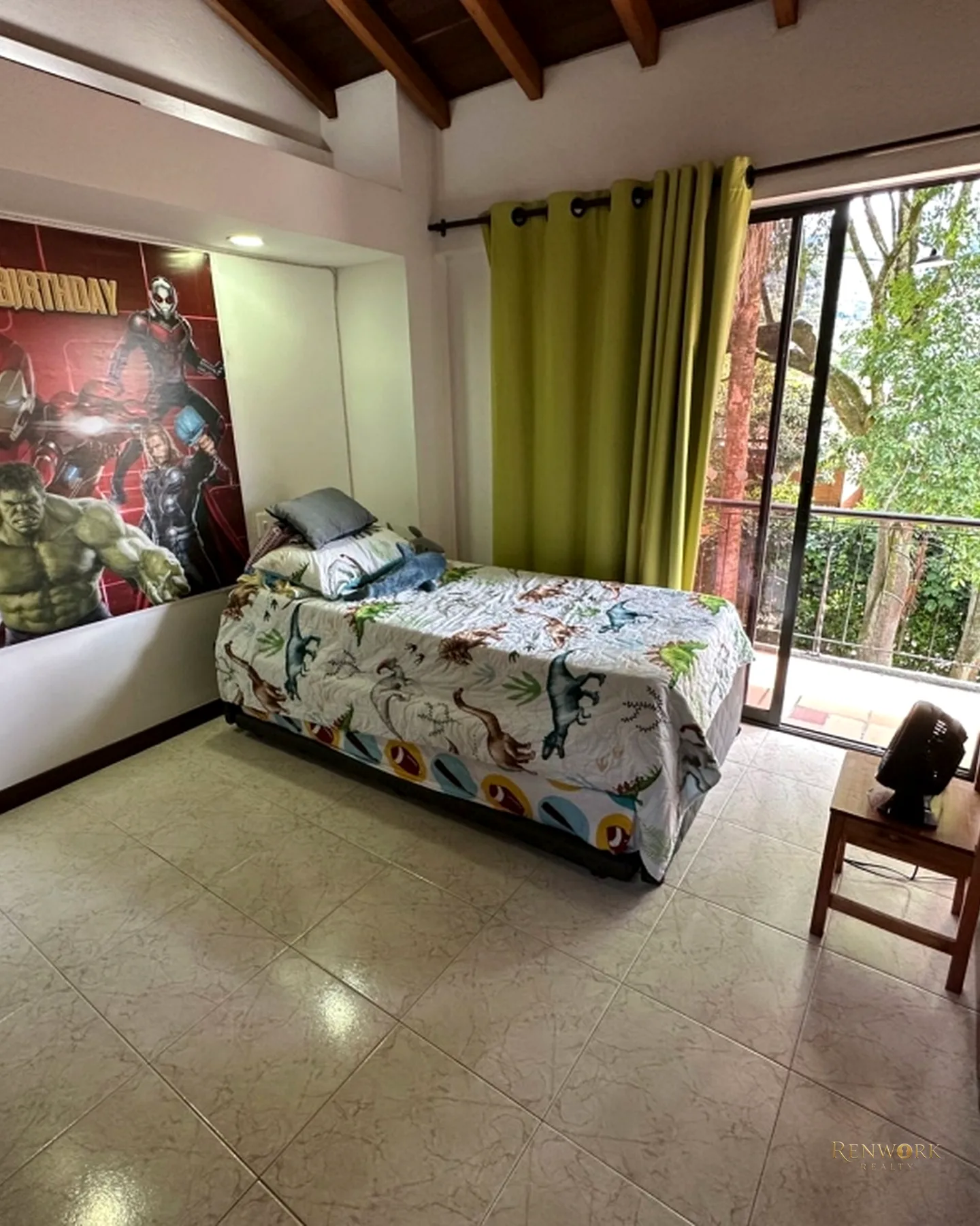 HERMOSA CASA EN ENVIGADO LOMA DE LAS BRUJAS EN UNIDAD CERRADA · foto 6