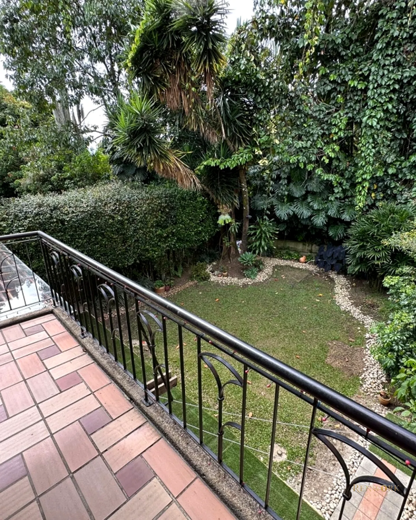 HERMOSA CASA EN ENVIGADO LOMA DE LAS BRUJAS EN UNIDAD CERRADA · foto 18