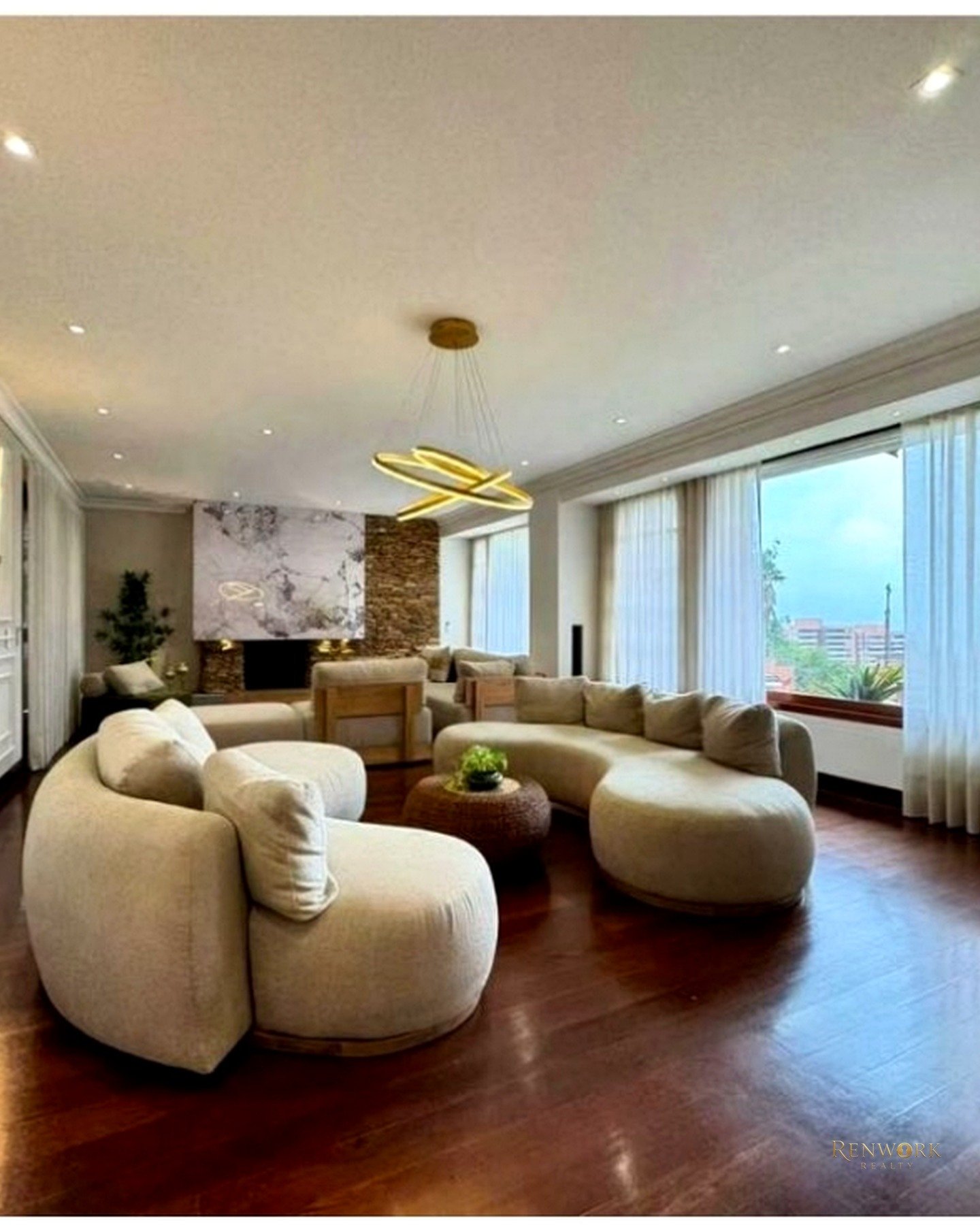 HERMOSA CASA EN VENTA, SECTOR LA CALERA, EL POBLADO · foto 2