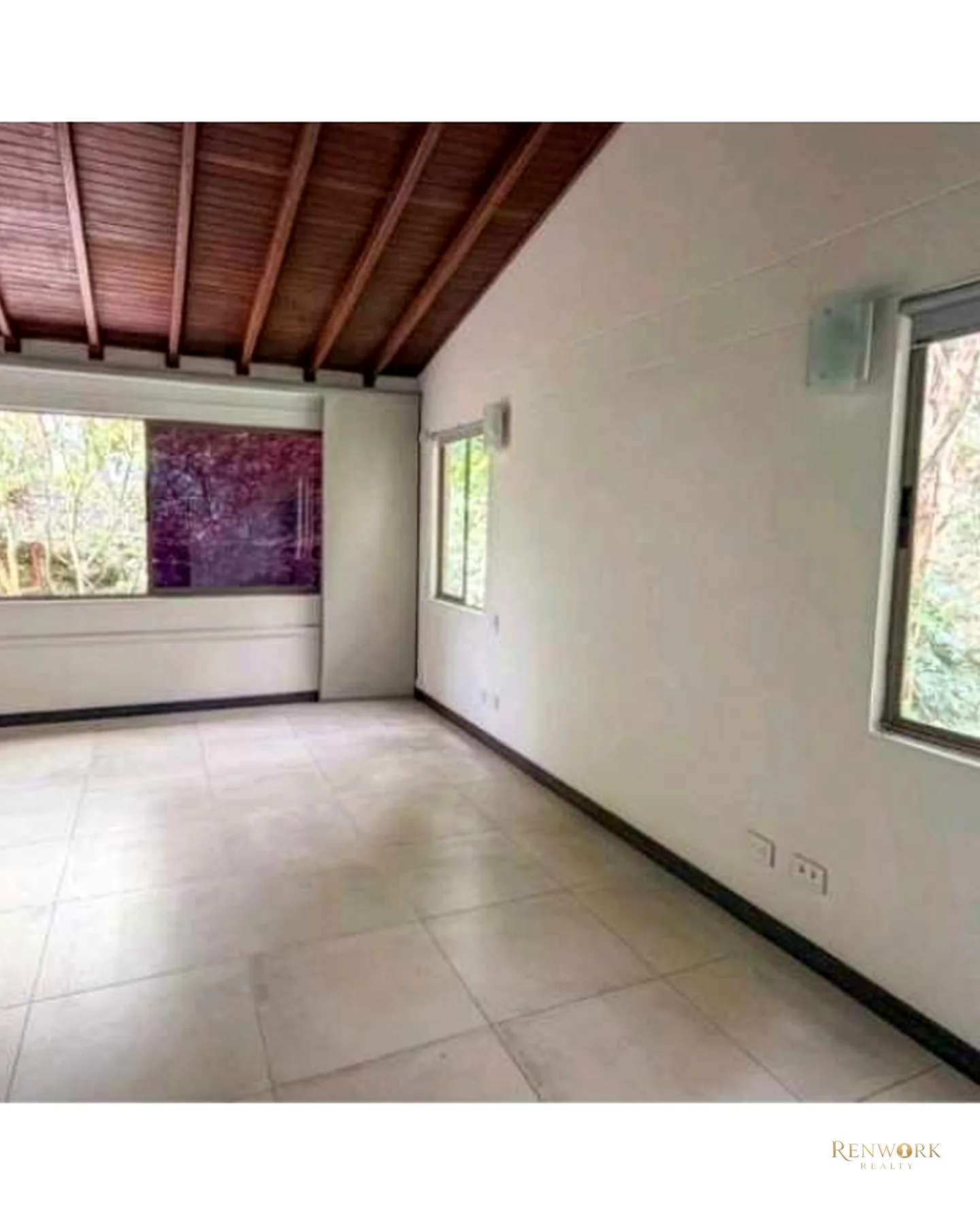HERMOSA CASA REMODELADA EN ENVIGADO LOMA DE BENEDICTOS · foto 19
