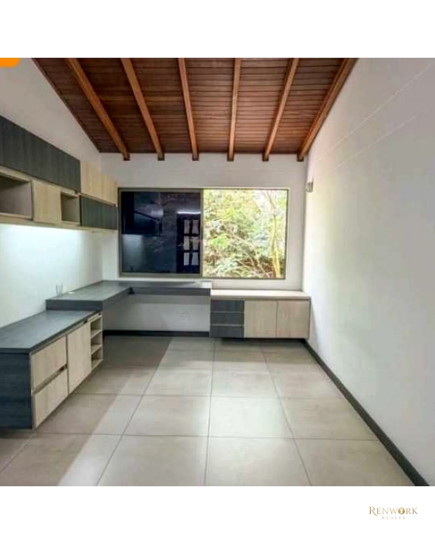 HERMOSA CASA REMODELADA EN ENVIGADO LOMA DE BENEDICTOS · foto 1