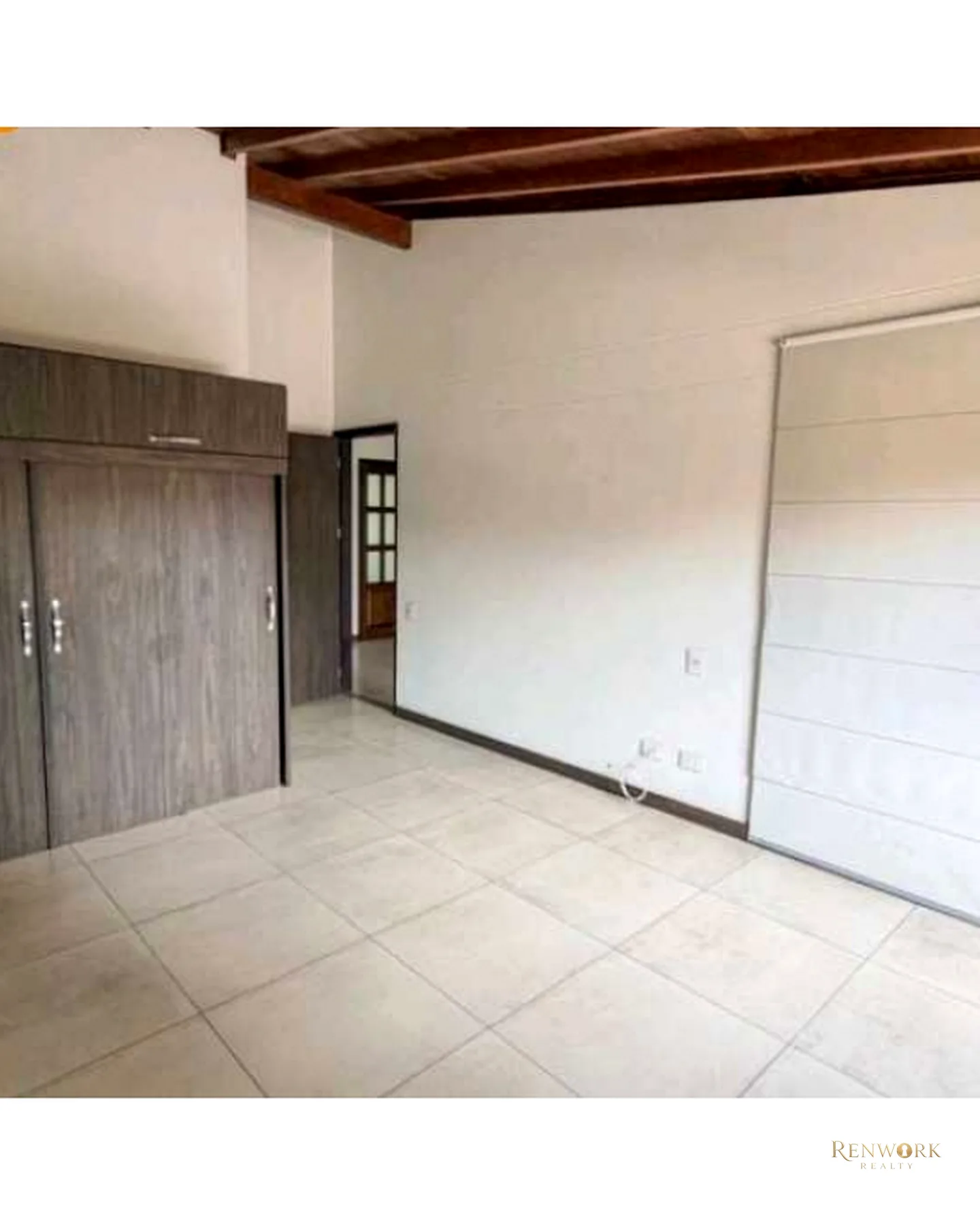 HERMOSA CASA REMODELADA EN ENVIGADO LOMA DE BENEDICTOS · foto 7