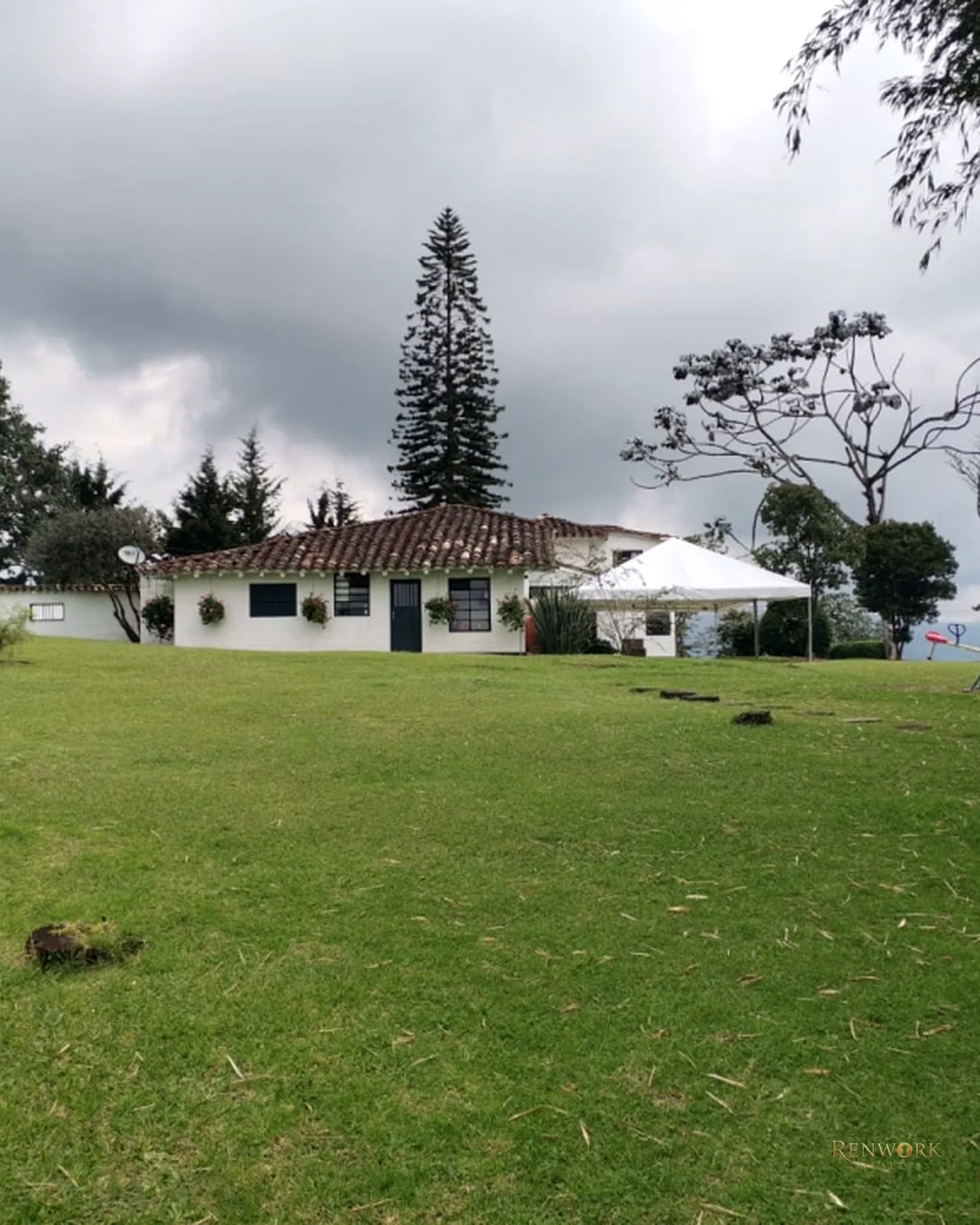 HERMOSA FINCA EN VENTA EN EL RETIRO - EL CHUZCAL · foto 11