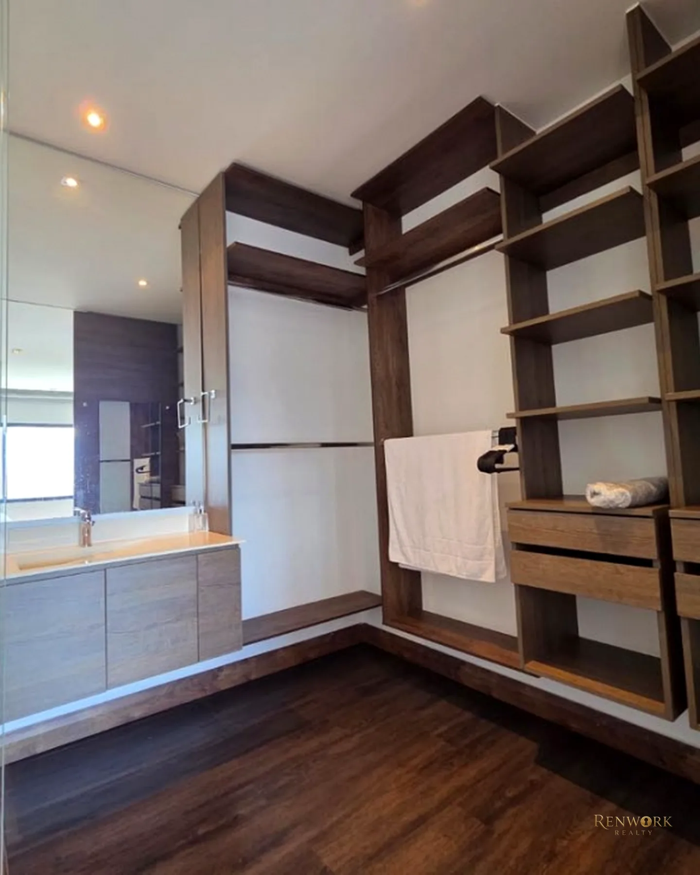 HERMOSO APARTAMENTO AMOBLADO (SECTOR DRIVE IN) - POBLADO · foto 5