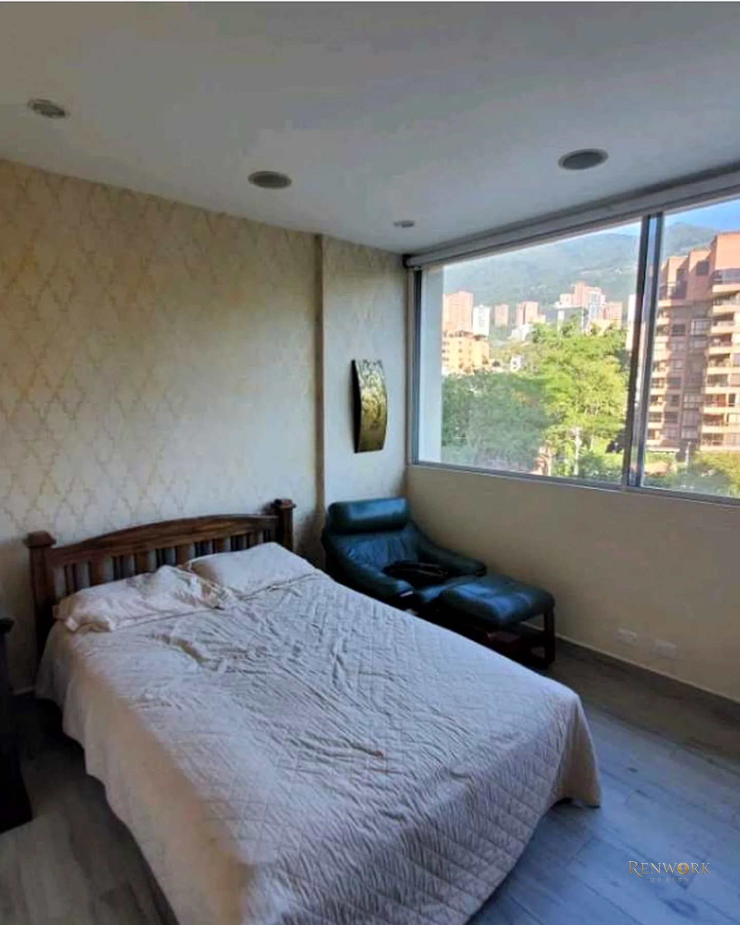 HERMOSO APARTAMENTO CERCA ALA VISITACIÓN, UNIDAD MUY FAMILIAR. · foto 9