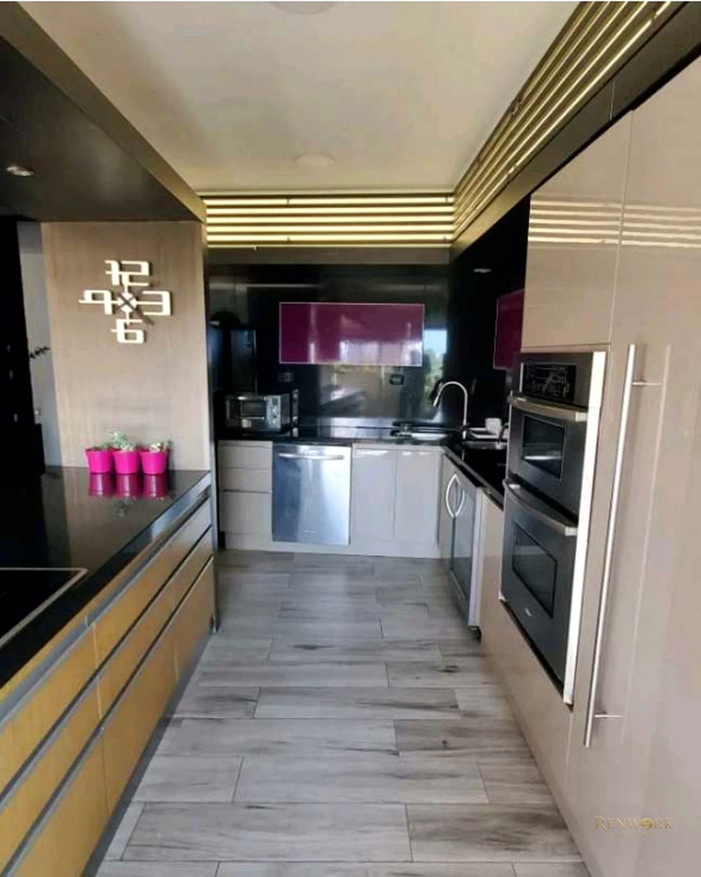 HERMOSO APARTAMENTO CERCA ALA VISITACIÓN, UNIDAD MUY FAMILIAR. · foto 4