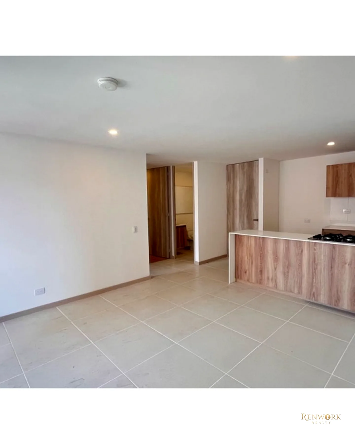 HERMOSO APARTAMENTO CIUDAD DEL RÍO - EL POBLADO · foto 2