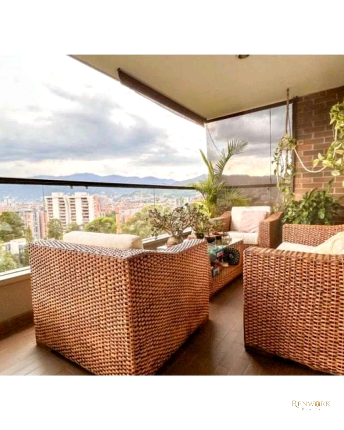 HERMOSO APARTAMENTO CON LA FRONTERA CON VISTA VERDE/POBLADO · foto 4