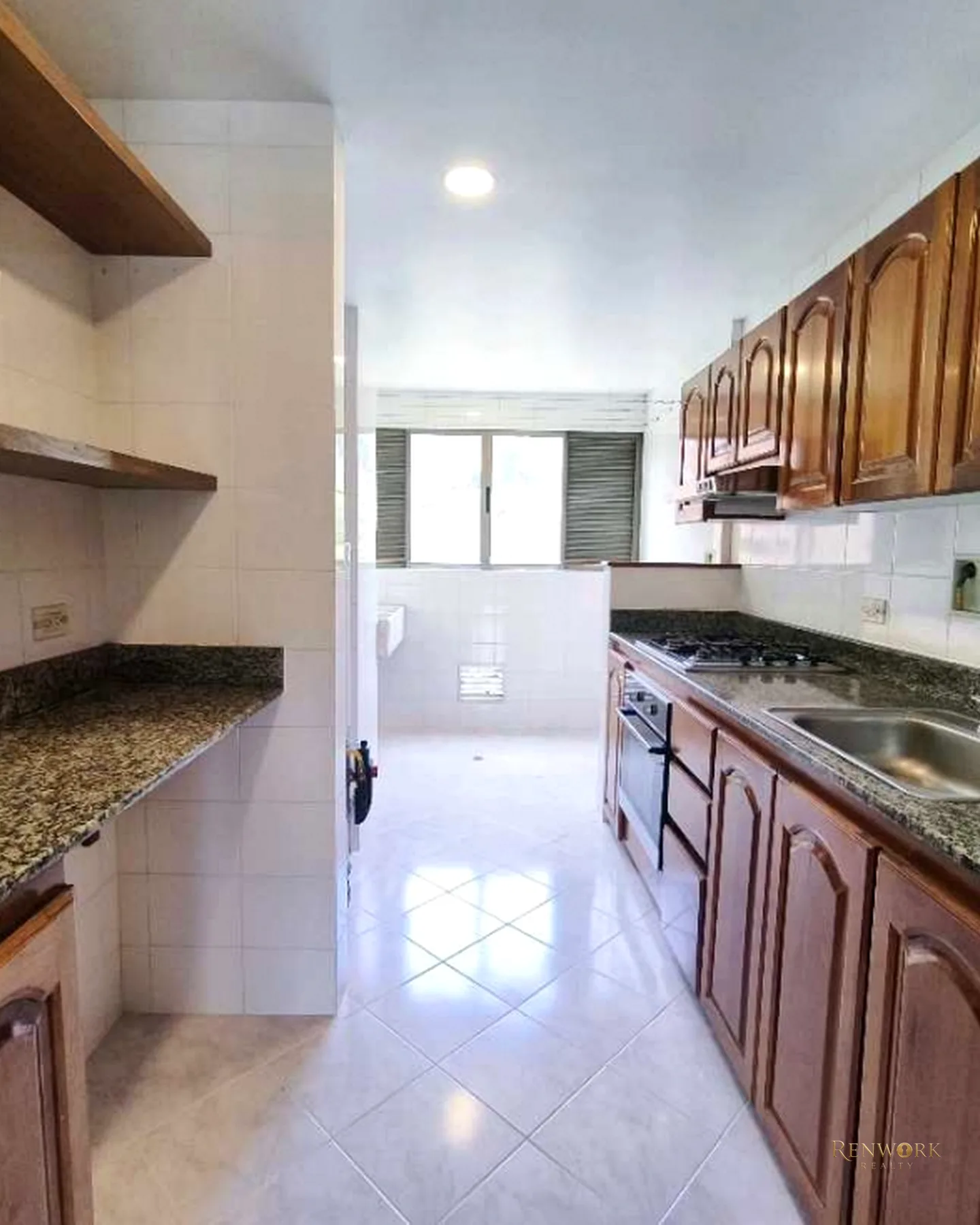 HERMOSO APARTAMENTO CON TERRAZA SECTOR COUNTRY CLUB - POBLADO · foto 3