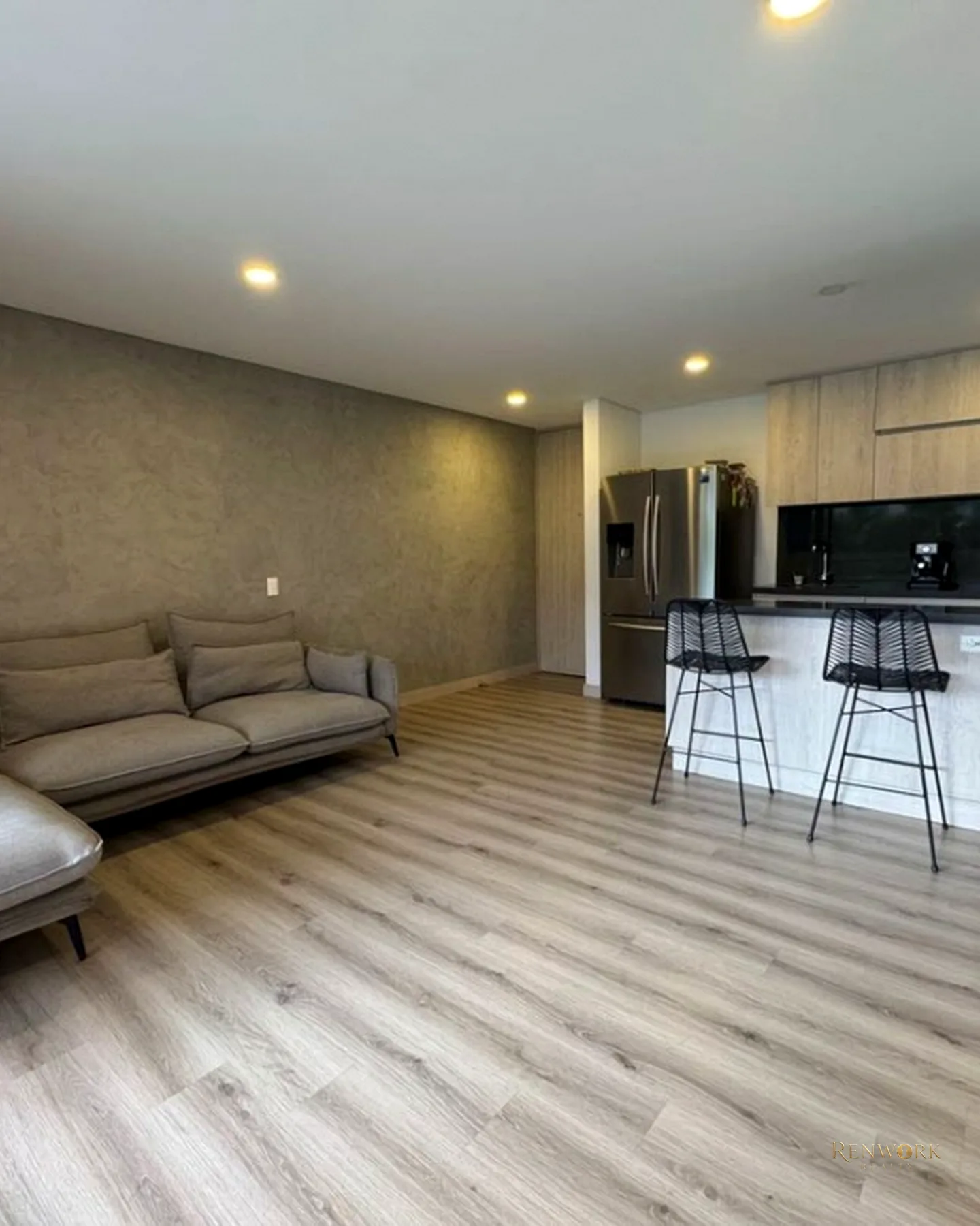 HERMOSO APARTAMENTO CON TERRAZA - SECTOR LAS BRUJAS ENVIGADO · foto 2