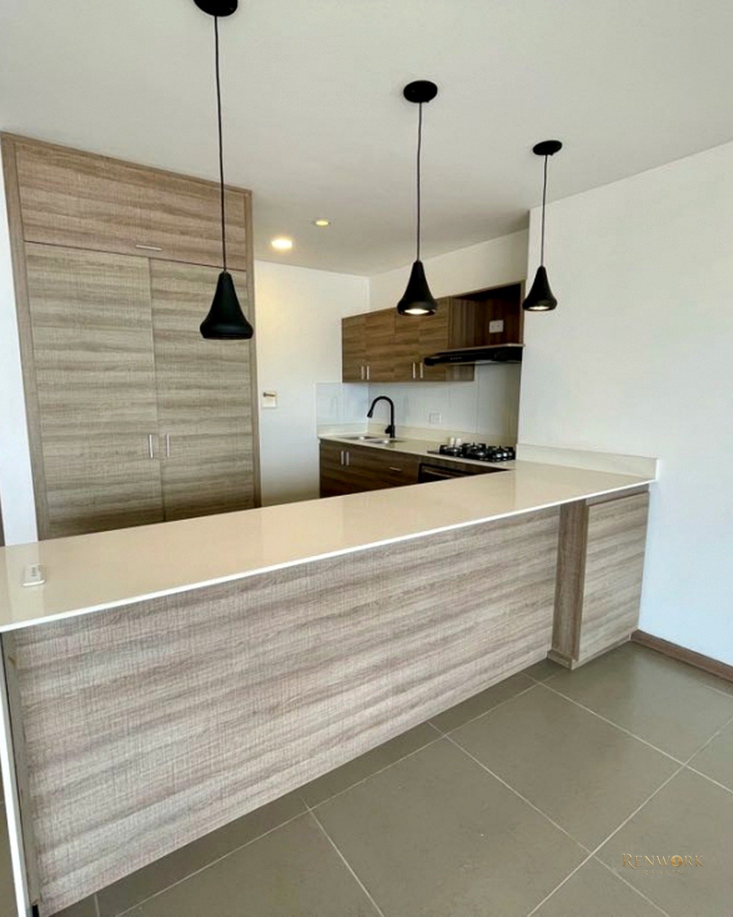 HERMOSO APARTAMENTO DE 100 M² CON VISTA DEFINIDA EN EL ESCOBERO · foto 3