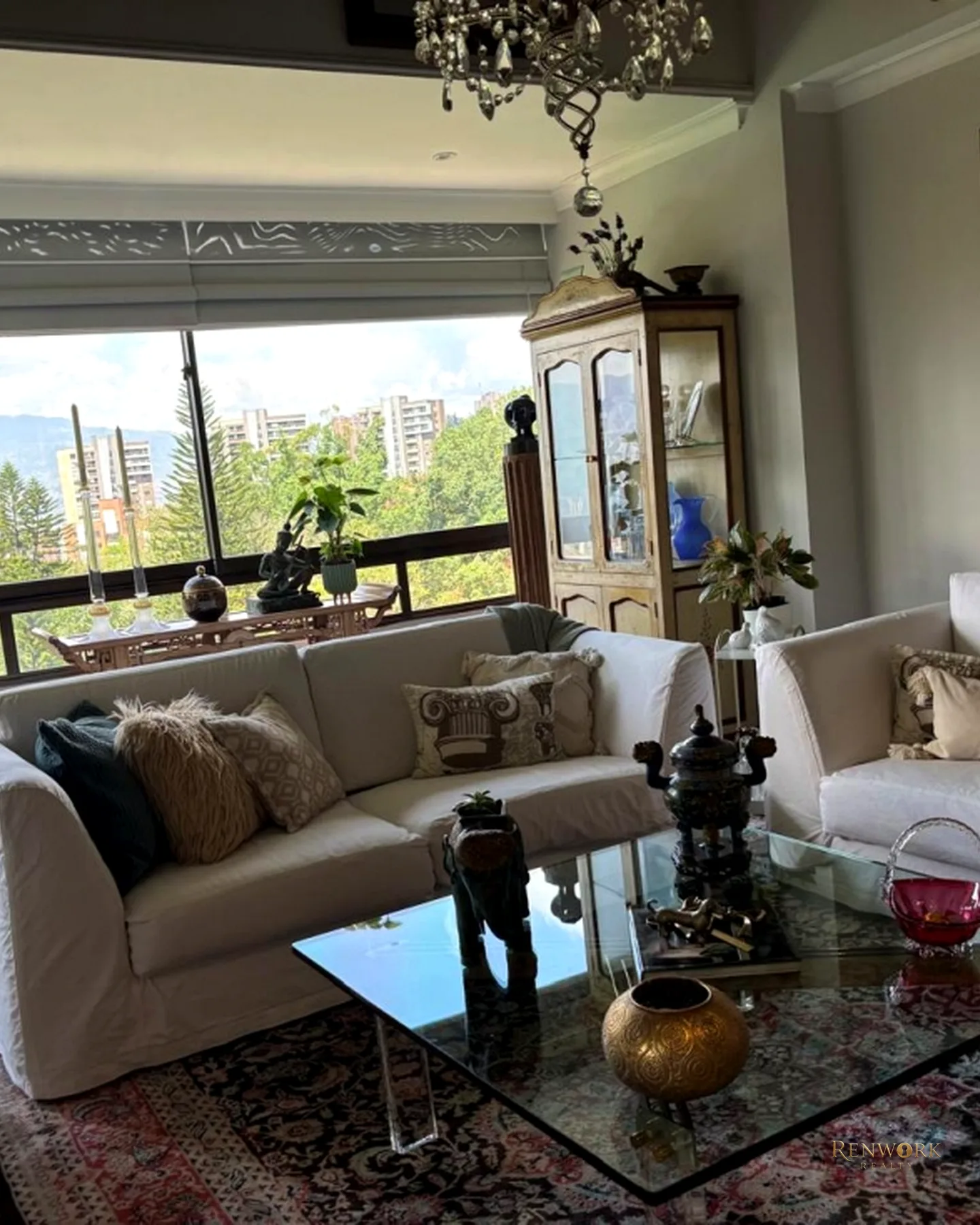 HERMOSO APARTAMENTO DUPLEX - TR INFERIOR -POBLADO · foto 2