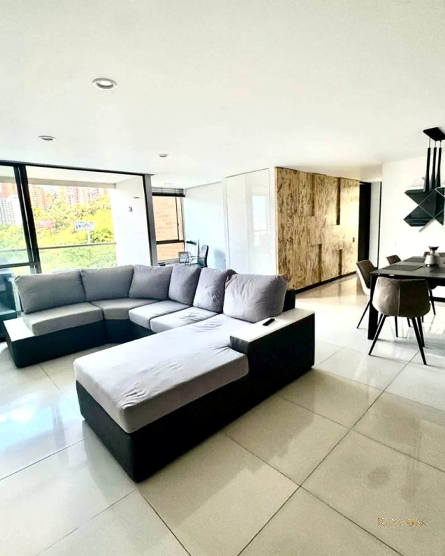 HERMOSO APARTAMENTO EN CASTROPOL SECTOR LOMA DEL ENCIERRO · foto 1