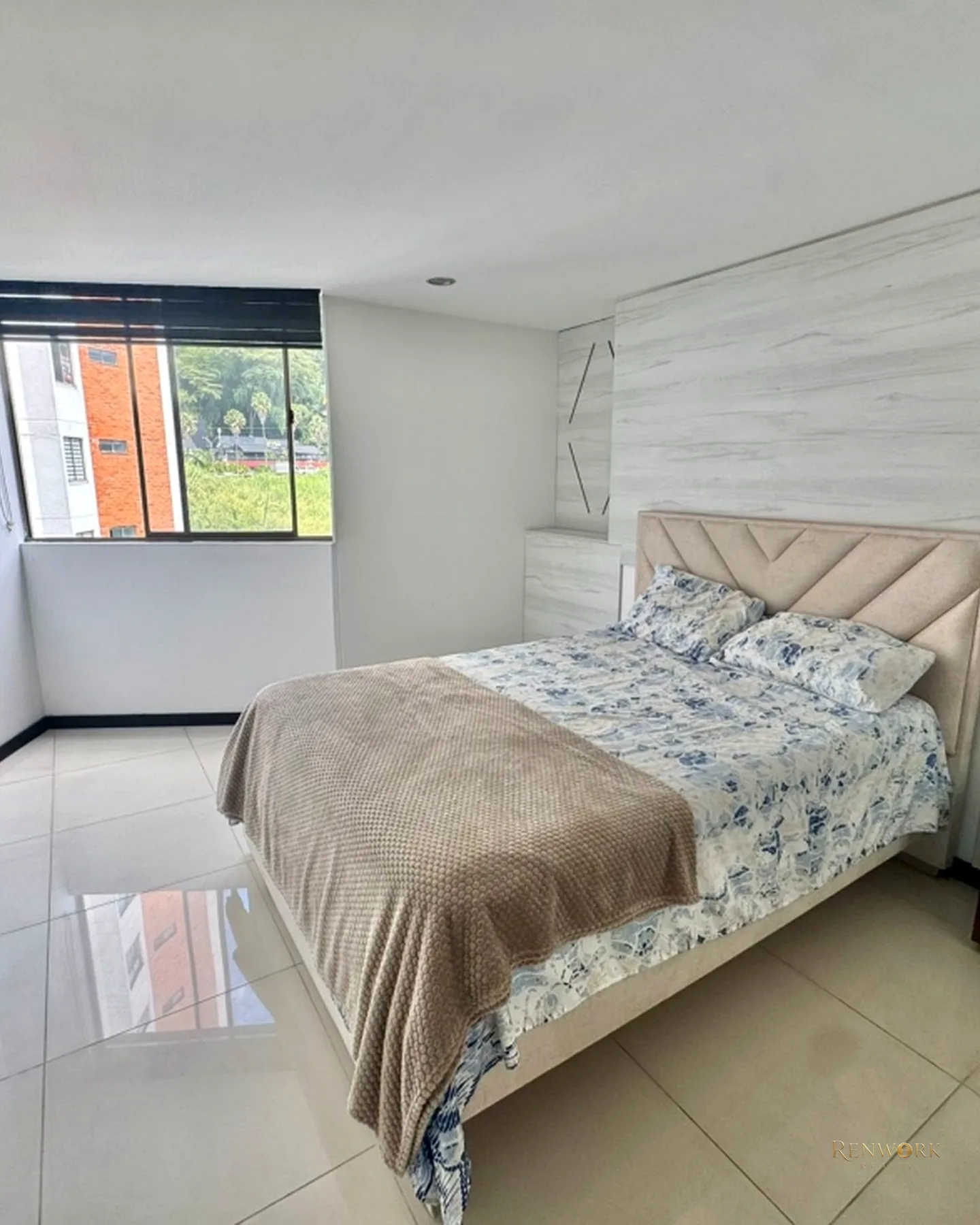 HERMOSO APARTAMENTO EN CASTROPOL SECTOR LOMA DEL ENCIERRO · foto 8