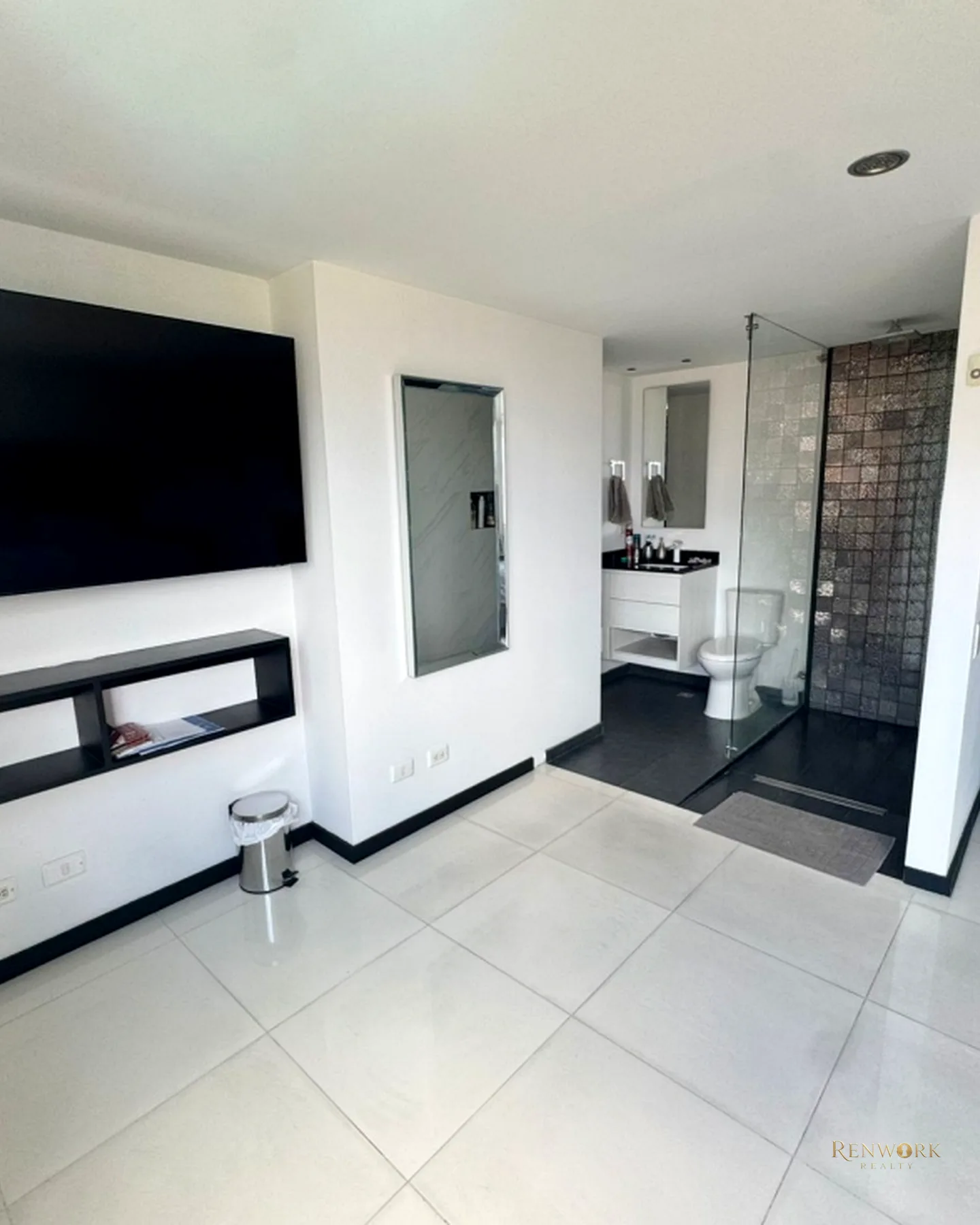 HERMOSO APARTAMENTO EN CASTROPOL SECTOR LOMA DEL ENCIERRO · foto 5