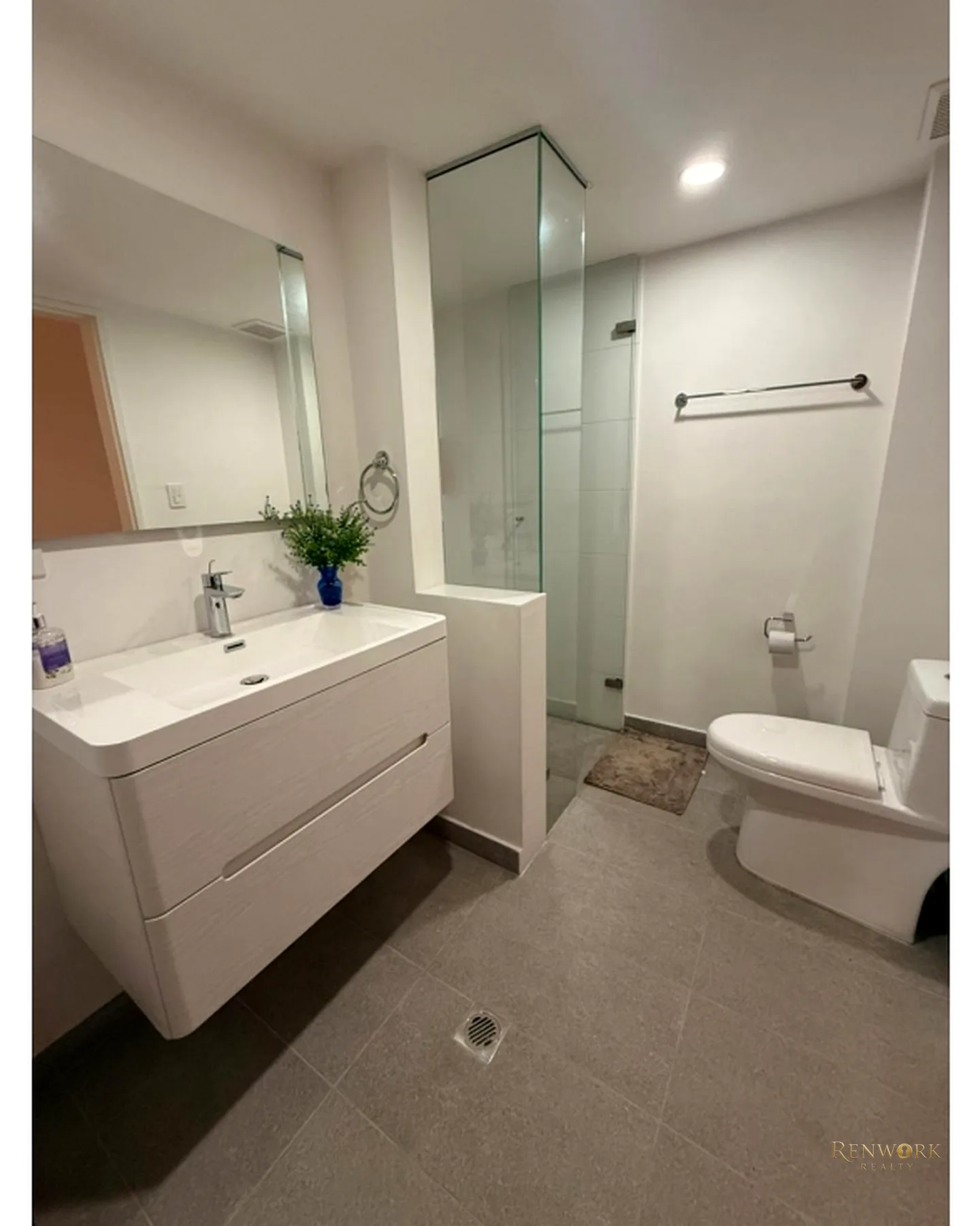 HERMOSO APARTAMENTO EN EL POBLADO SECTOR TRANQUILO · foto 23