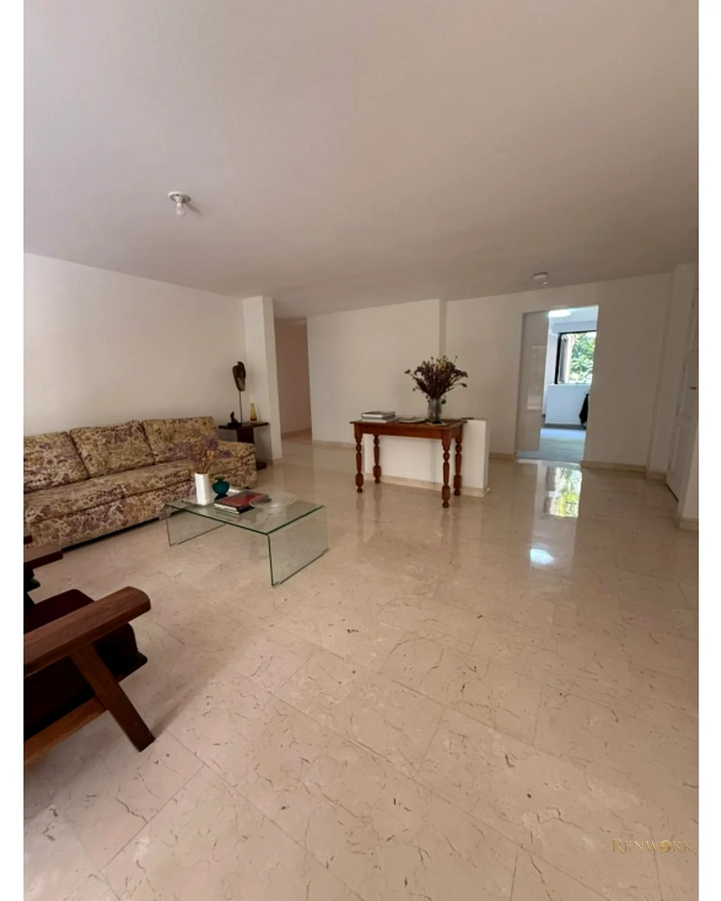 HERMOSO APARTAMENTO EN EL POBLADO SECTOR TRANQUILO · foto 2