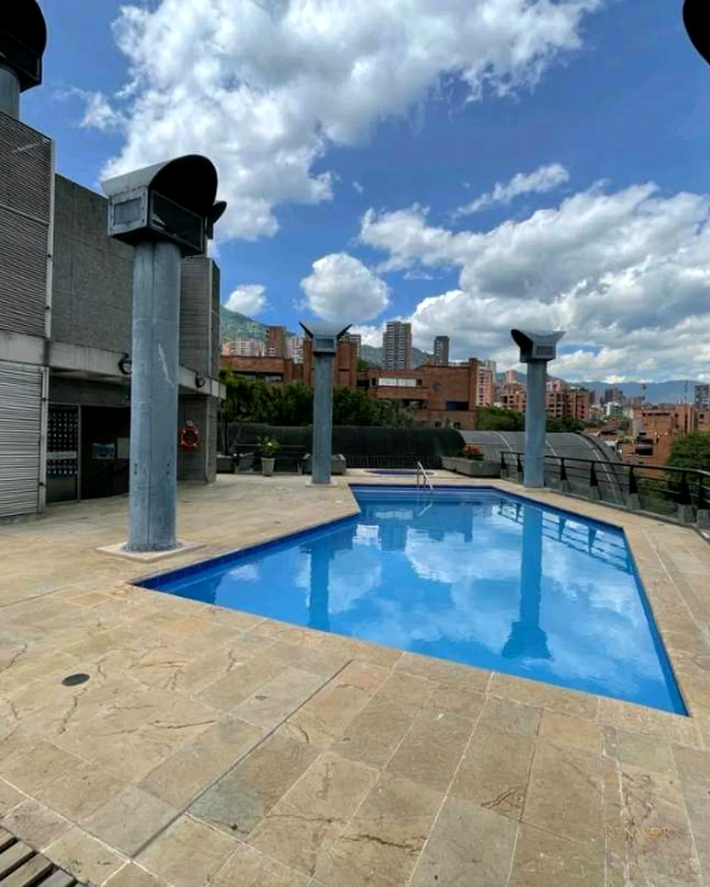 HERMOSO APARTAMENTO EN EL SECTOR LAS LOMAS, UNIDAD COMPLETA. · foto 16