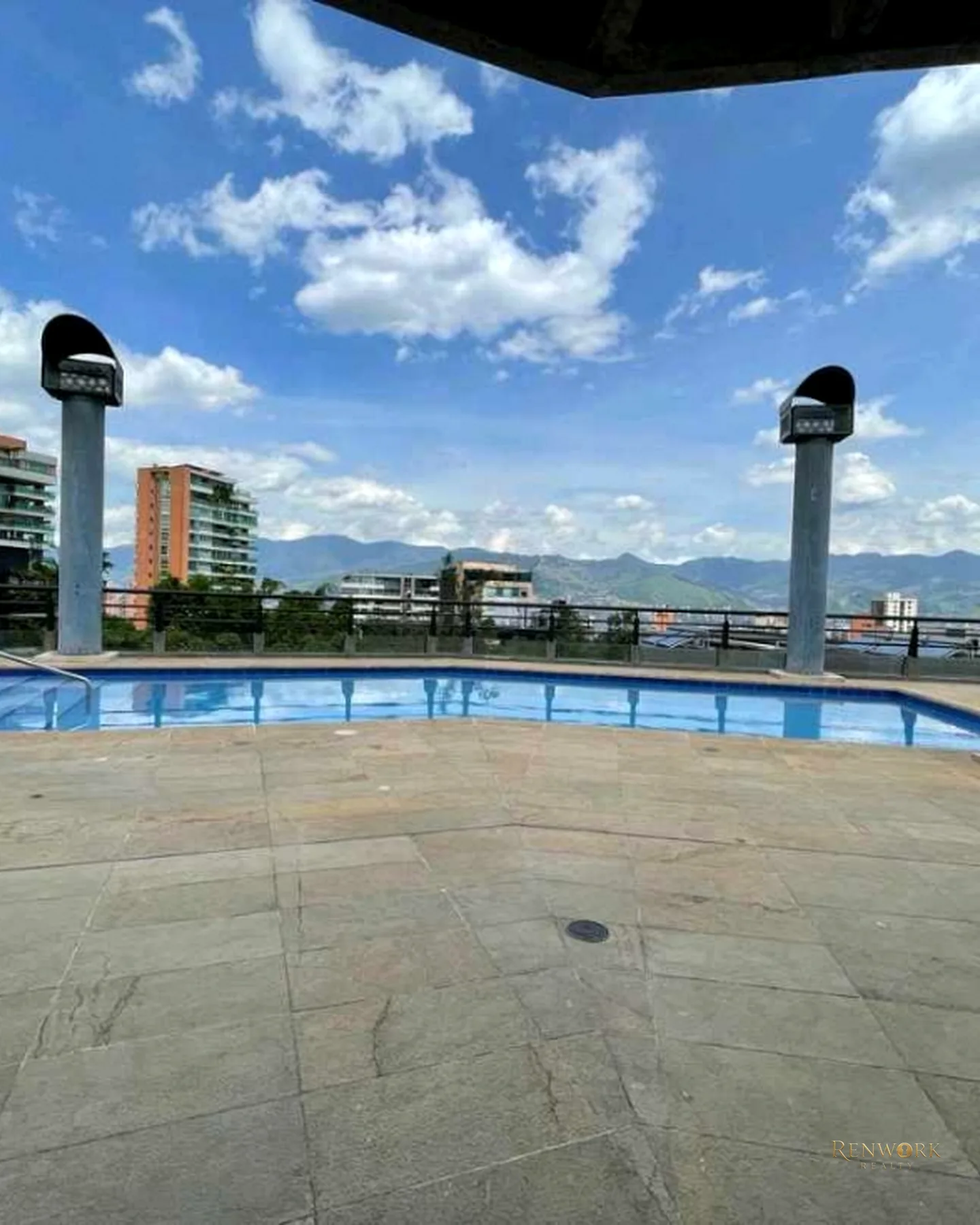HERMOSO APARTAMENTO EN EL SECTOR LAS LOMAS, UNIDAD COMPLETA. · foto 15