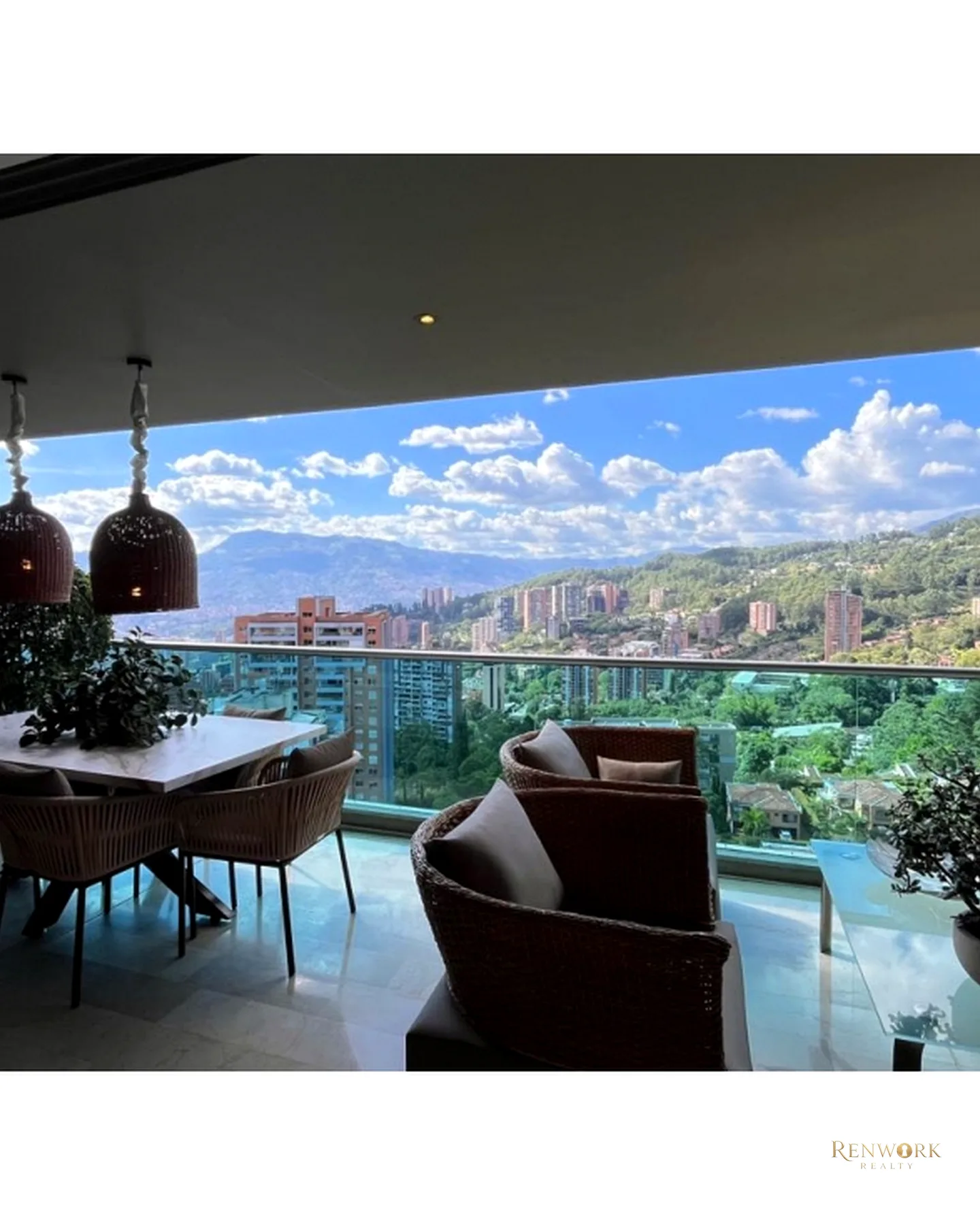 HERMOSO APARTAMENTO EN LA CALERA - POBLADO · foto 3