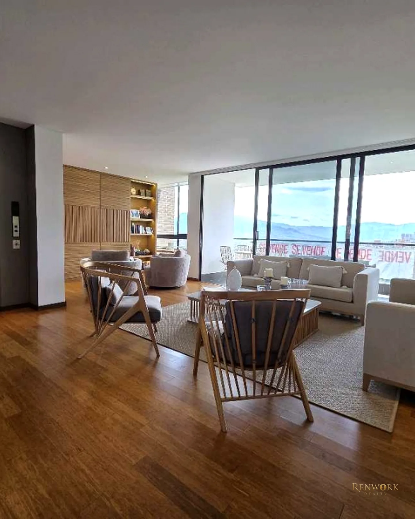 HERMOSO APARTAMENTO EN LA TRANSVERSAL INFERIOR CERCA A TODO. · foto 2