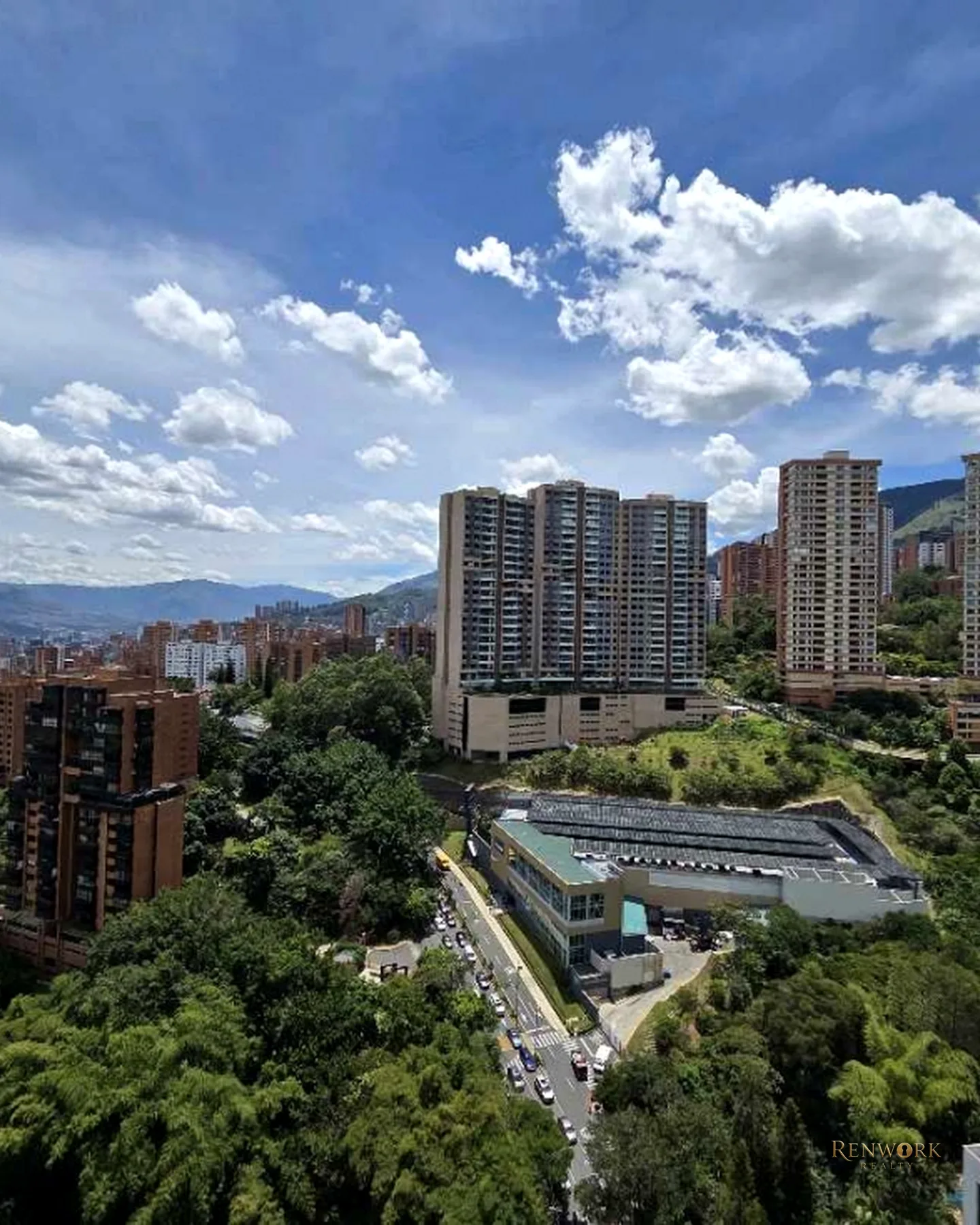 HERMOSO APARTAMENTO EN LA TRANSVERSAL INFERIOR CERCA A TODO. · foto 13