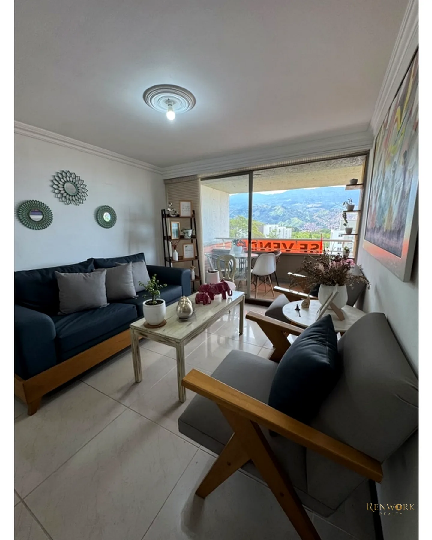 HERMOSO APARTAMENTO EN LAURELES CAMPESTRE · foto 1