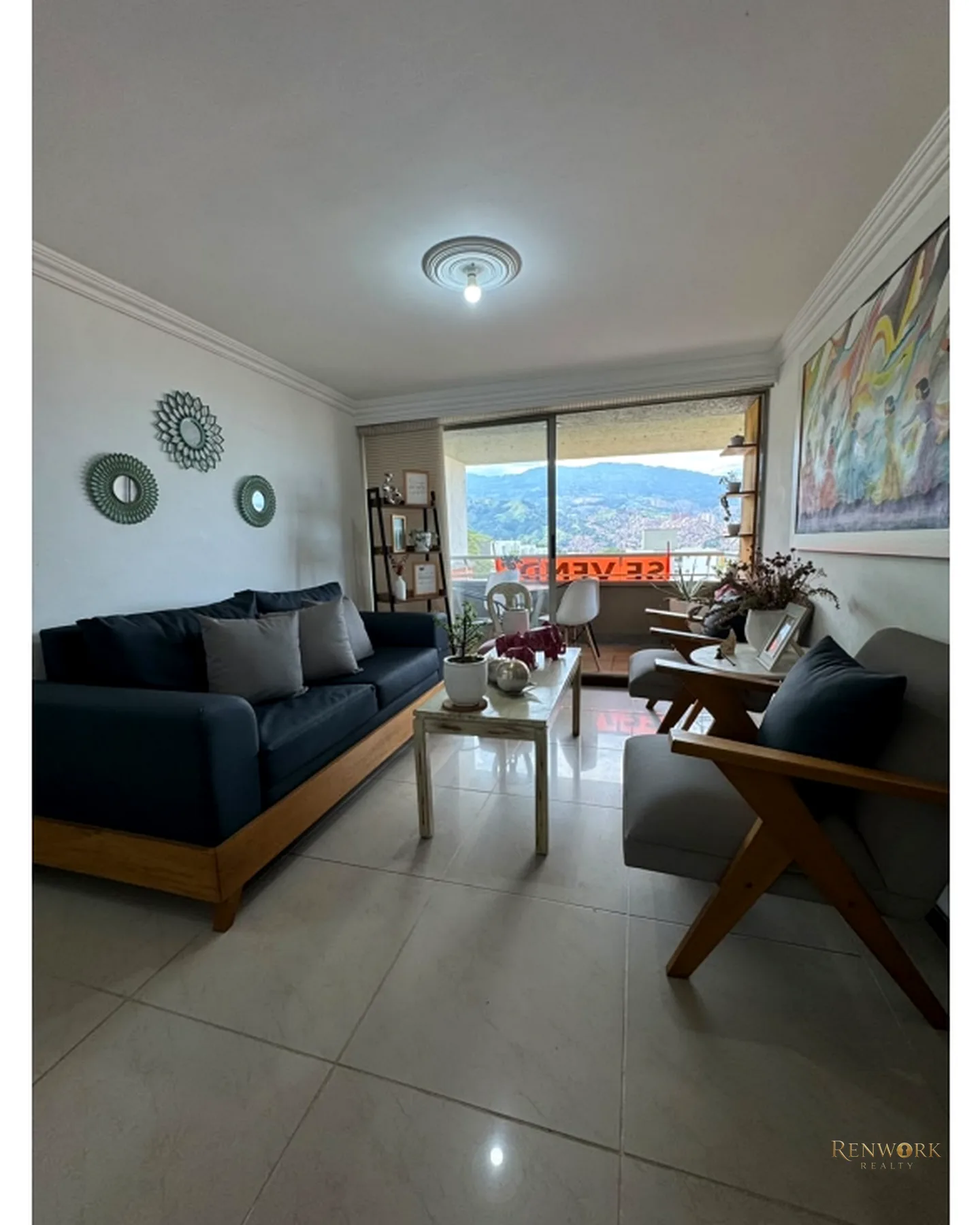 HERMOSO APARTAMENTO EN LAURELES CAMPESTRE · foto 2