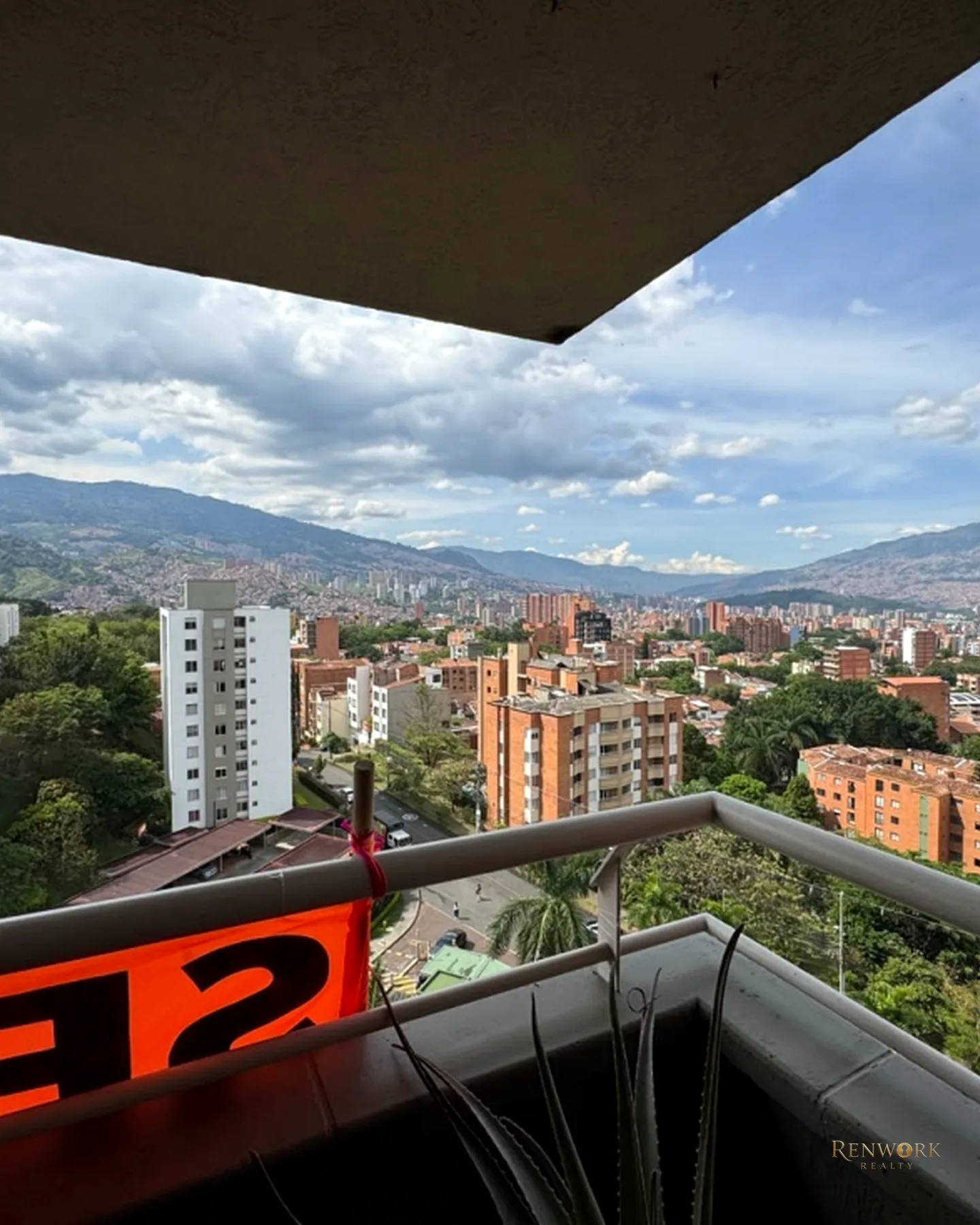 HERMOSO APARTAMENTO EN LAURELES CAMPESTRE · foto 12
