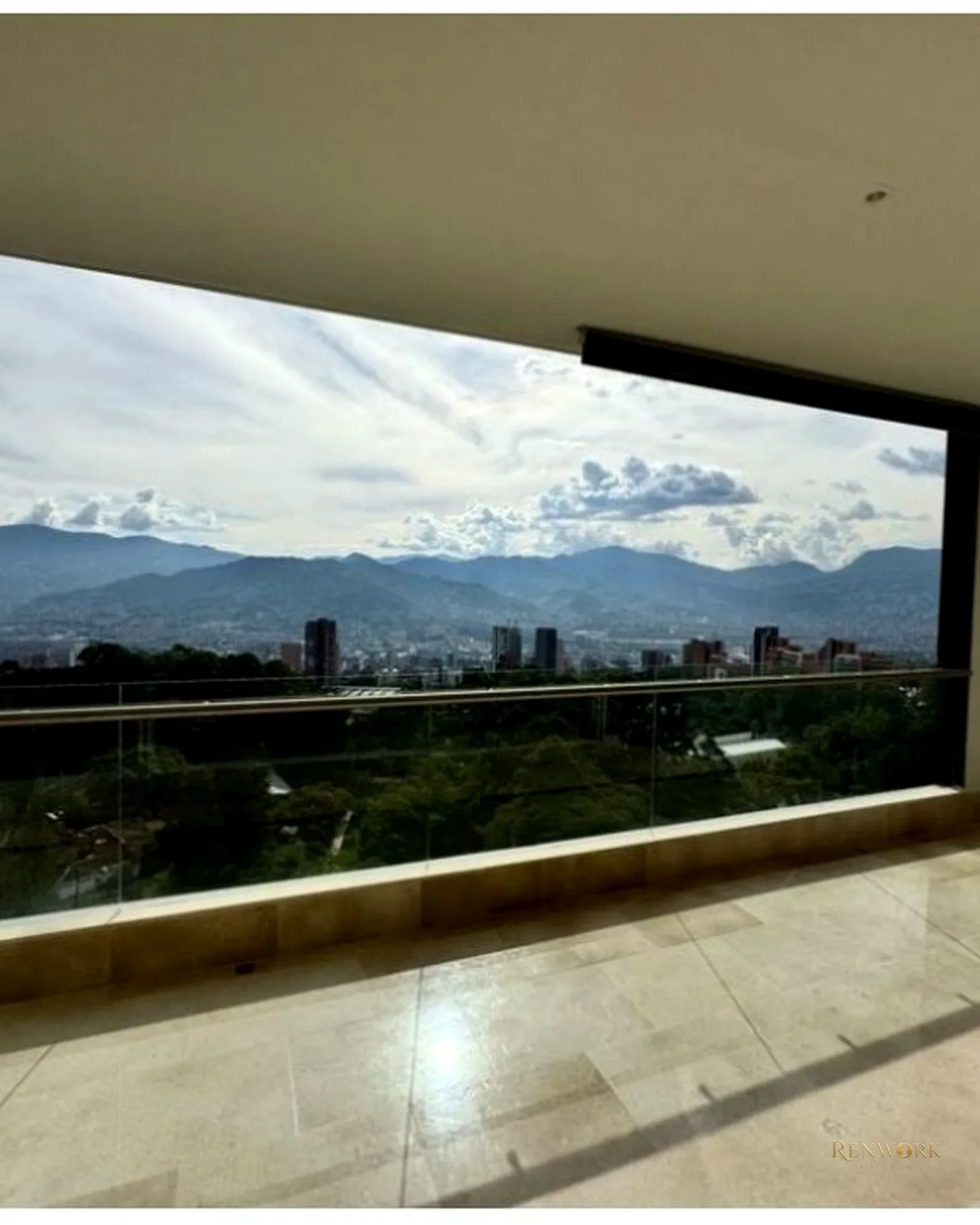 HERMOSO APARTAMENTO EN LOS BALSOS EL POBLADO · foto 7
