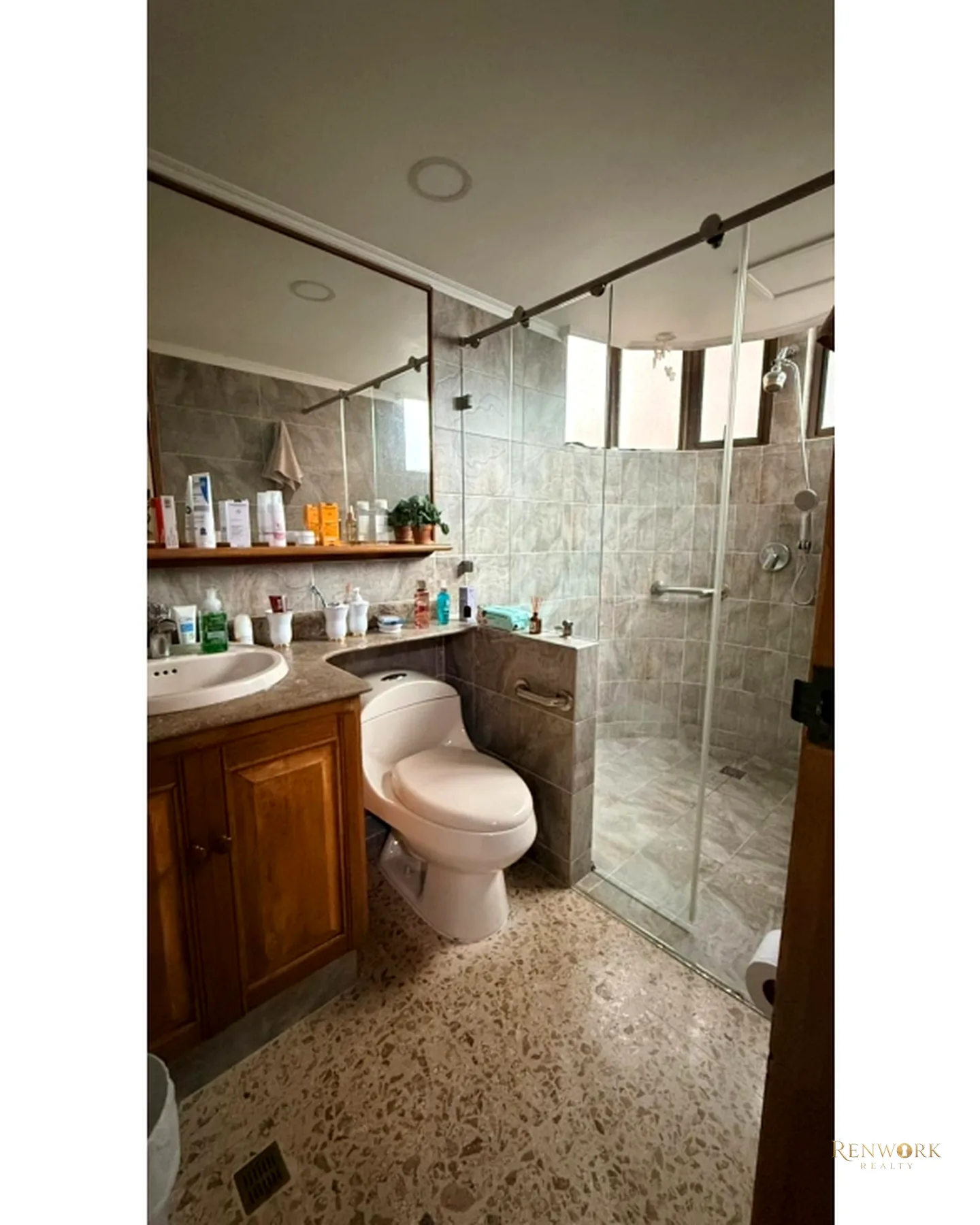 HERMOSO APARTAMENTO EN PATIO BONITO · foto 15