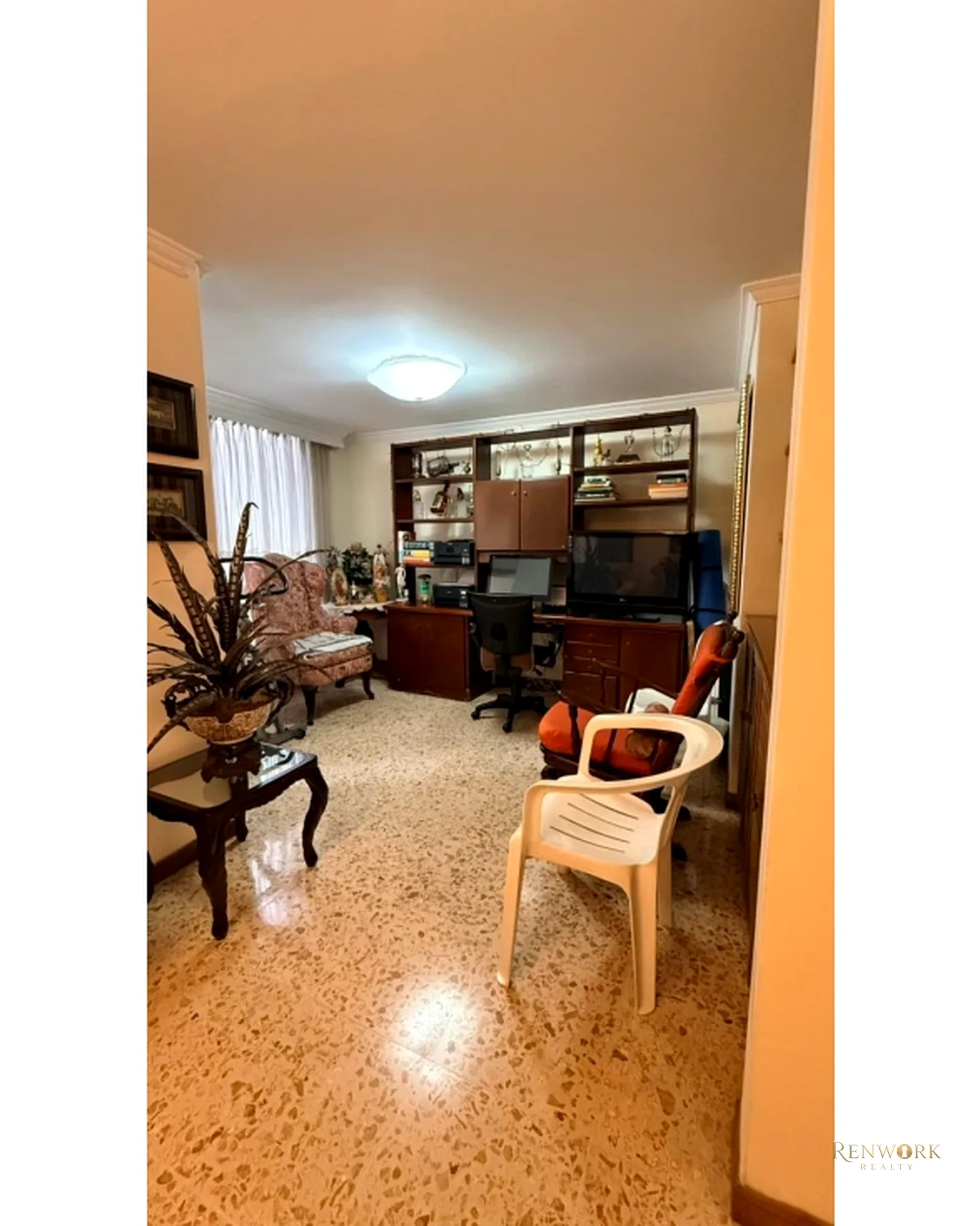 HERMOSO APARTAMENTO EN PATIO BONITO · foto 4