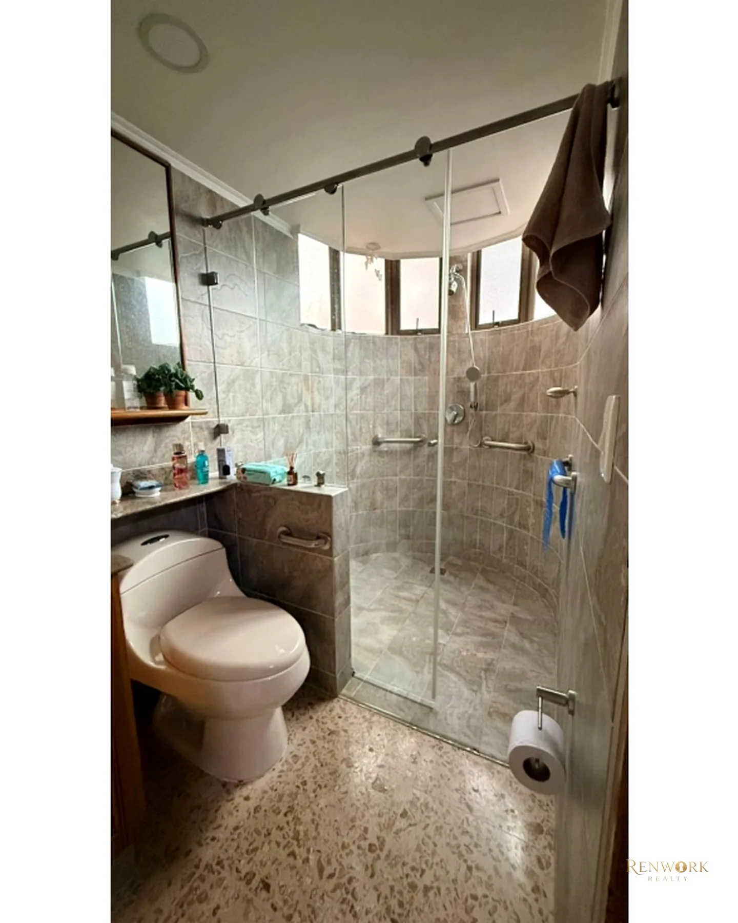 HERMOSO APARTAMENTO EN PATIO BONITO · foto 19