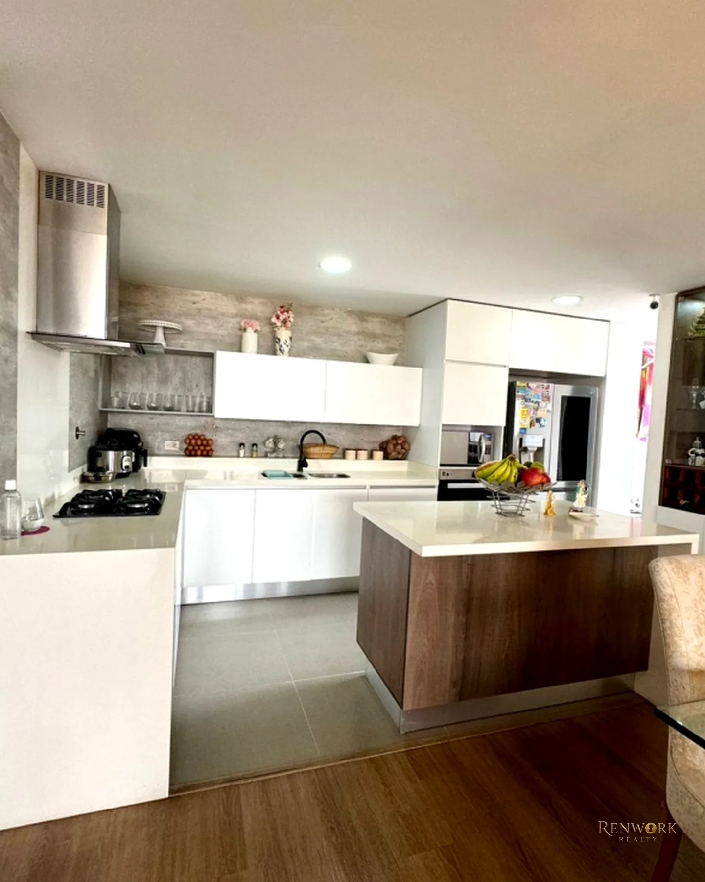 HERMOSO APARTAMENTO EN VENTA EN ENVIGADO CON VISTA A LA CIUDAD · foto 3