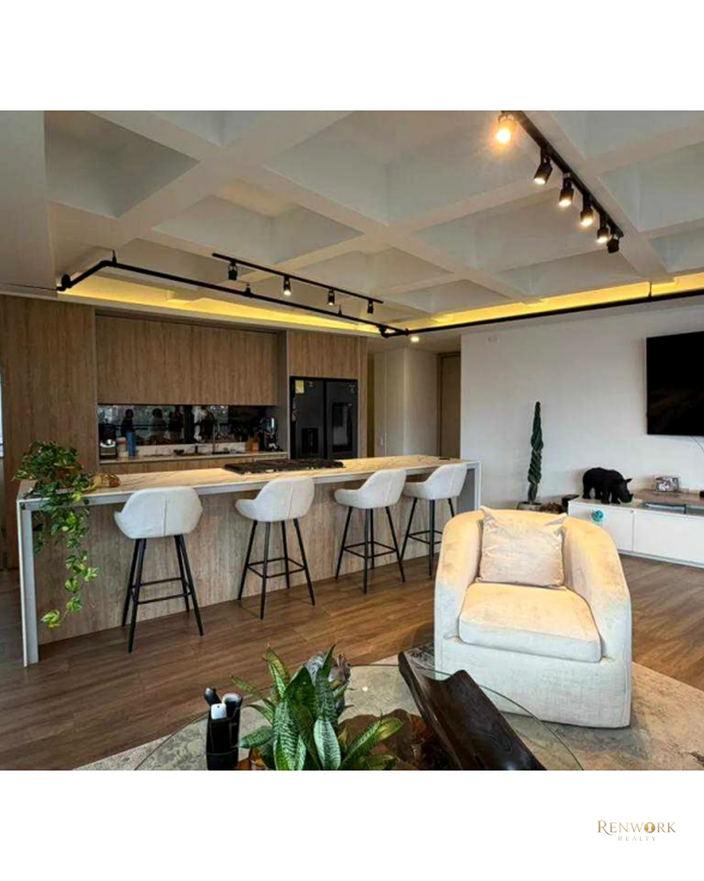 HERMOSO APARTAMENTO EN VENTA - EXCLUSIVIDAD PARTE ALTA - POBLADO · foto 3
