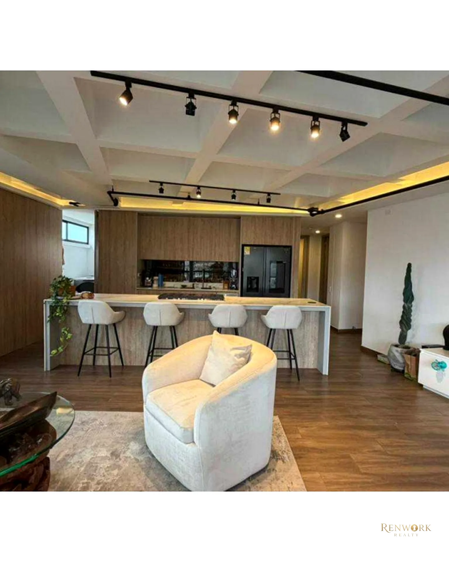 HERMOSO APARTAMENTO EN VENTA - EXCLUSIVIDAD PARTE ALTA - POBLADO · foto 1
