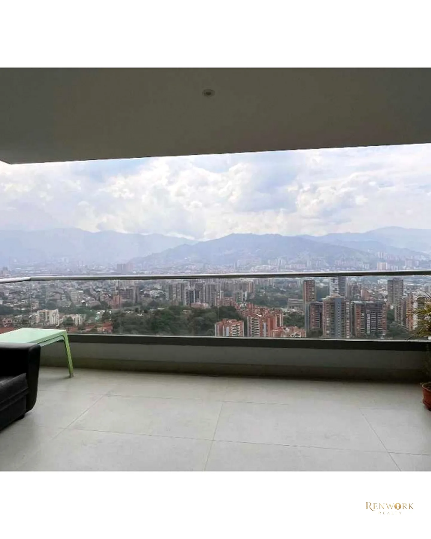 HERMOSO APARTAMENTO ENVIGADO SECTOR BENEDICTINOS · foto 12