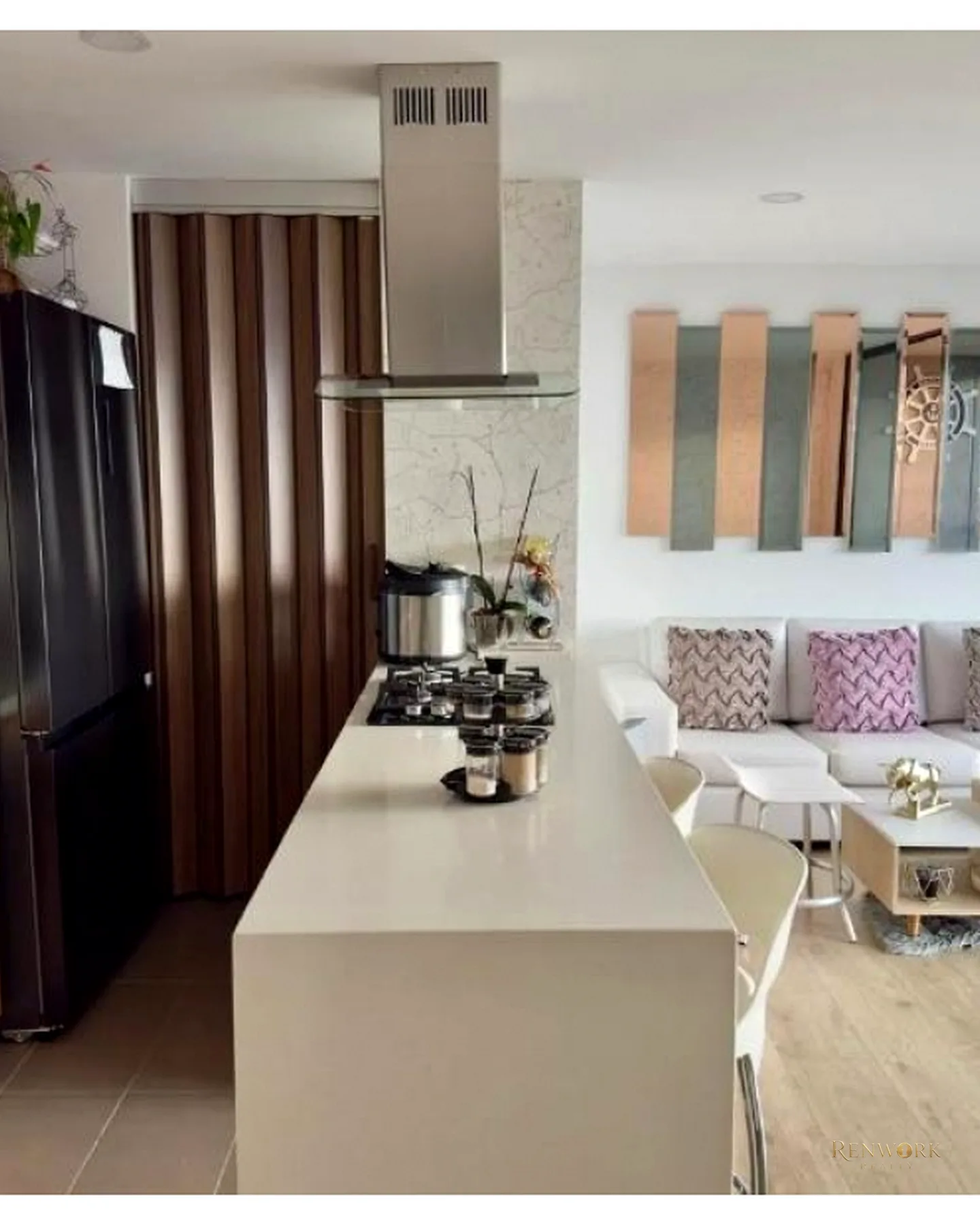 HERMOSO APARTAMENTO MODERNO CON HERMOSA VISTA EN ENVIGADO · foto 3