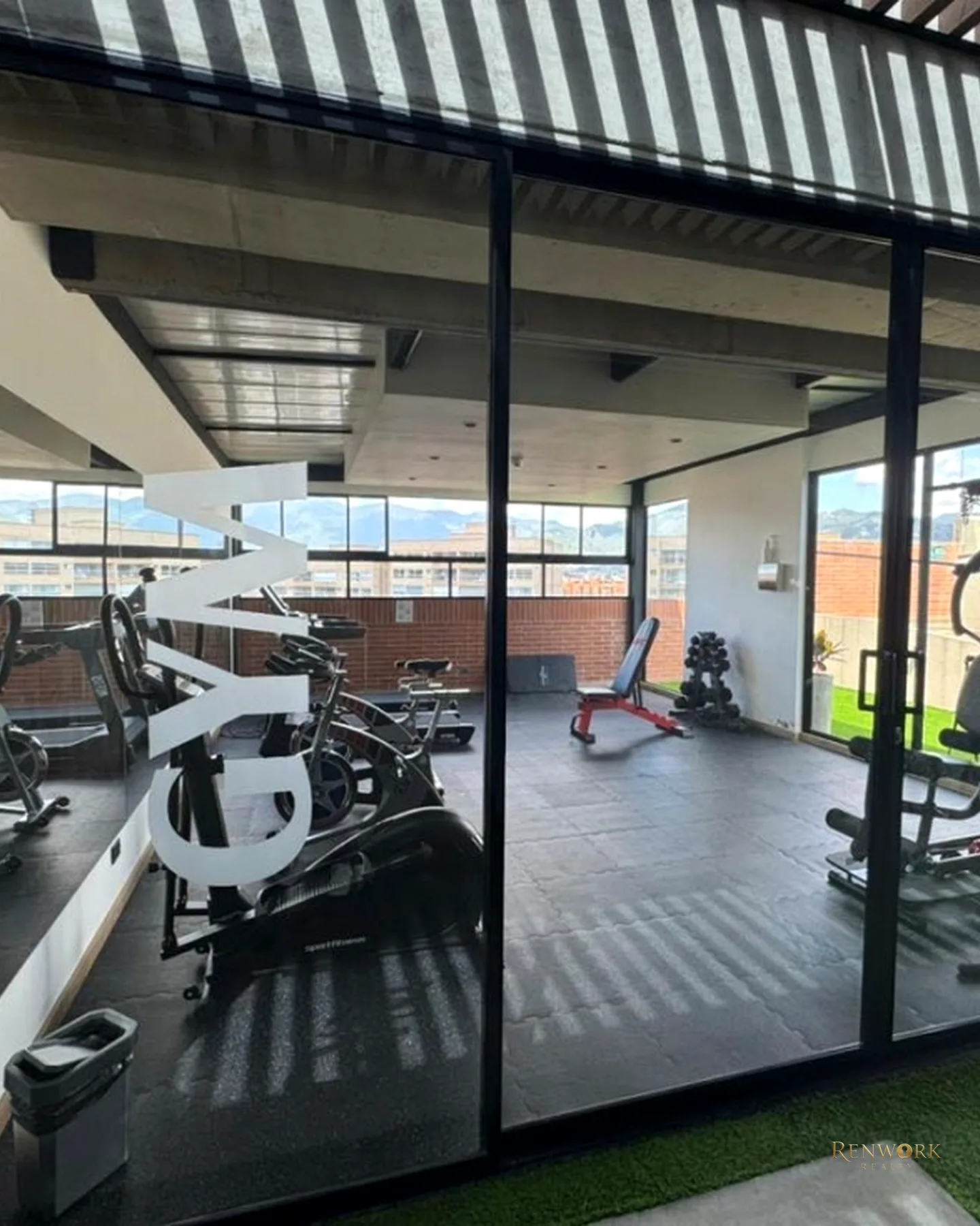 HERMOSO APARTAMENTO MODERNO - SECTOR FRONTERA ENVIGADO PARTE BAJA · foto 19