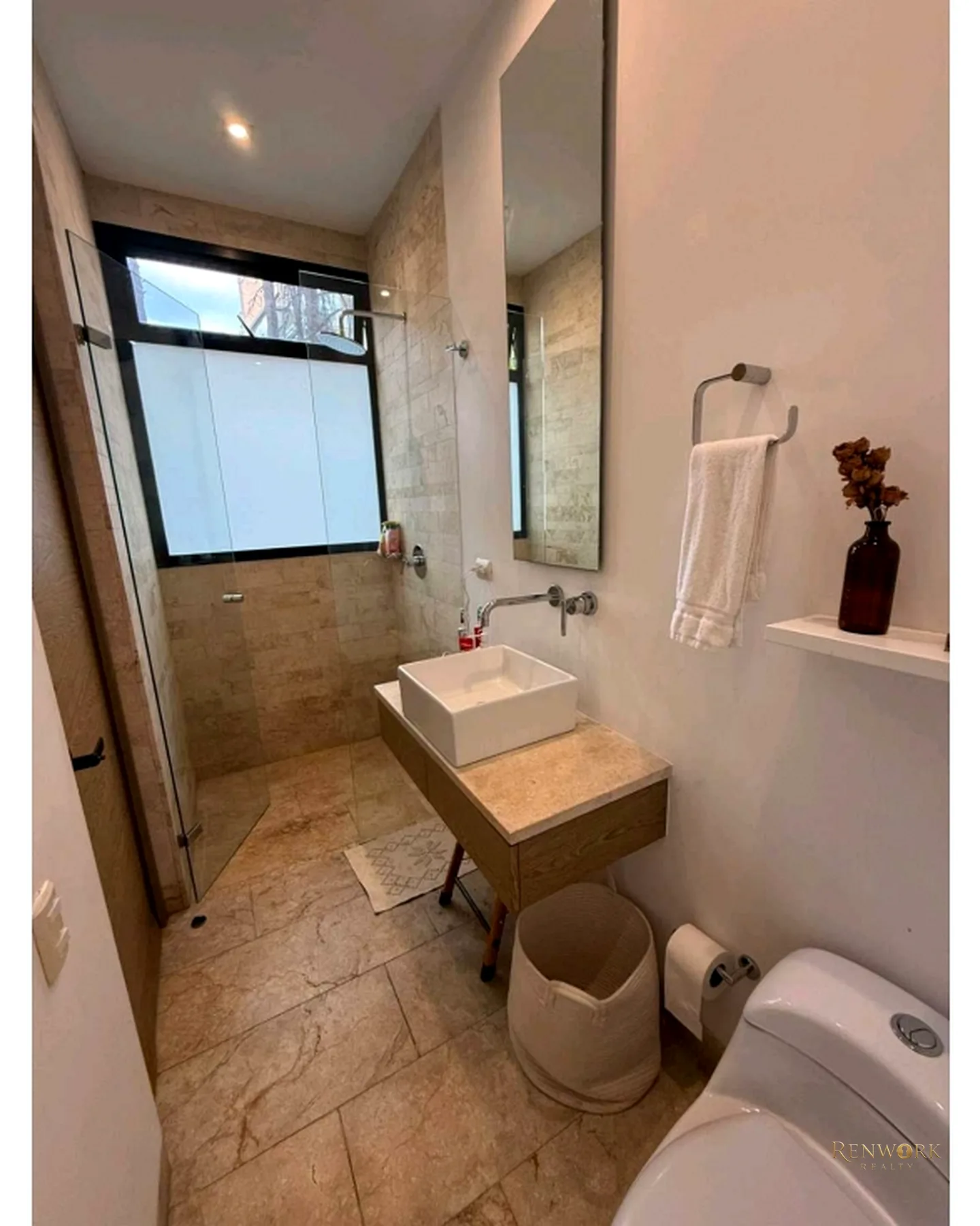 HERMOSO APARTAMENTO POR ISA, MUY ILUMINADO. · foto 18