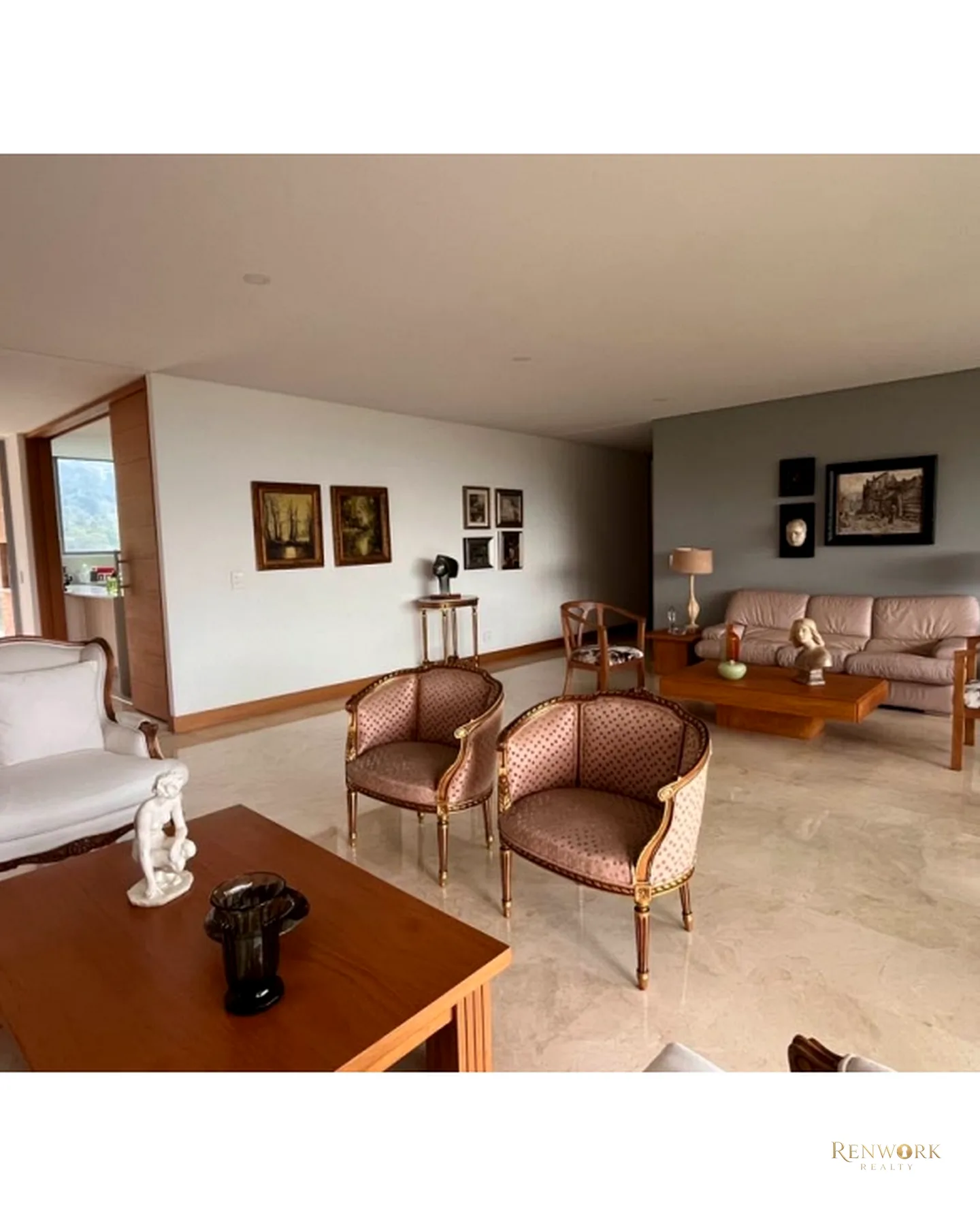 HERMOSO APARTAMENTO SECTOR EXCLUSIVO EN MEDELLIN - BOSQUES · foto 11