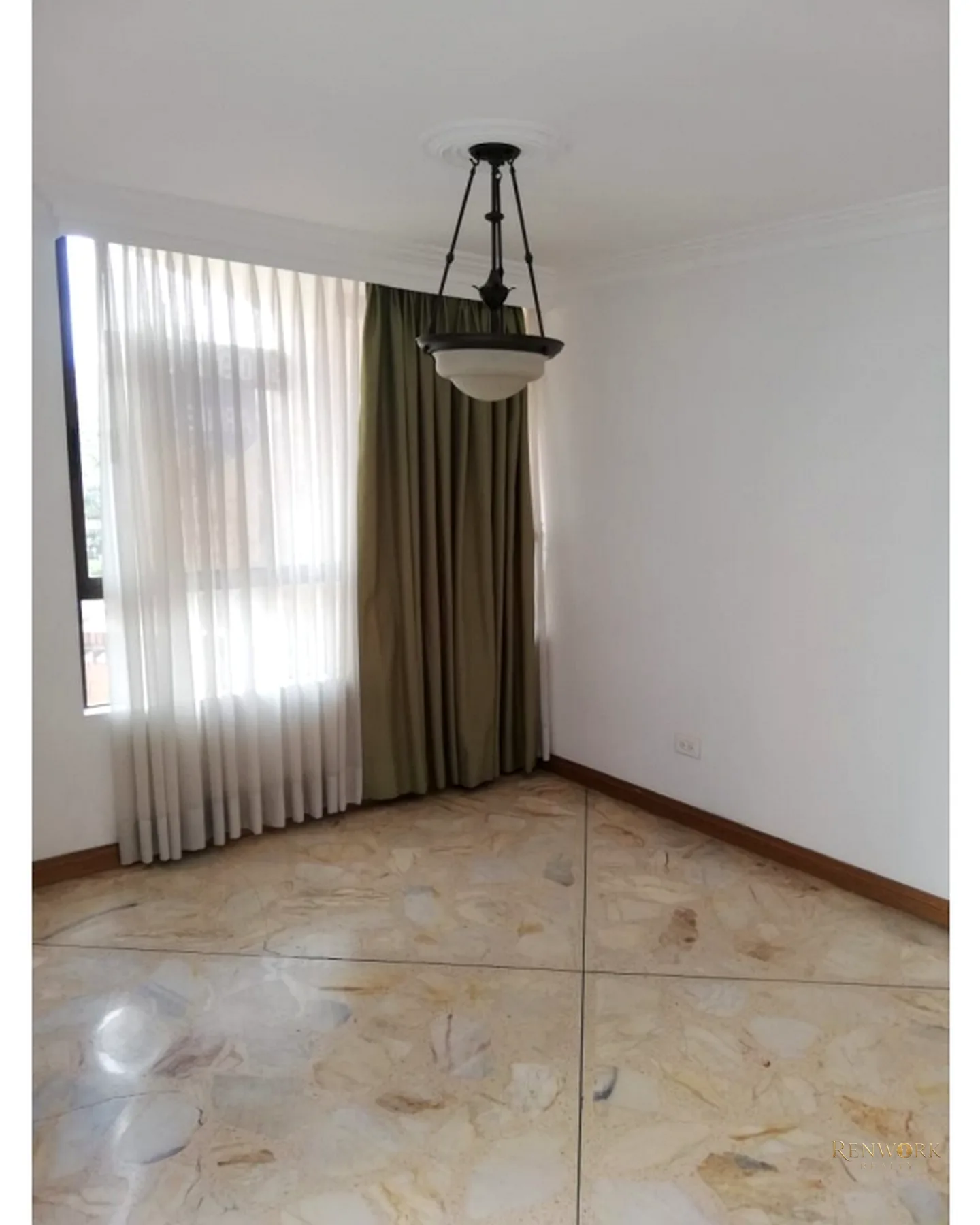 HERMOSO APARTAMENTO EN LAURELES SANTA TERESITA · foto 18