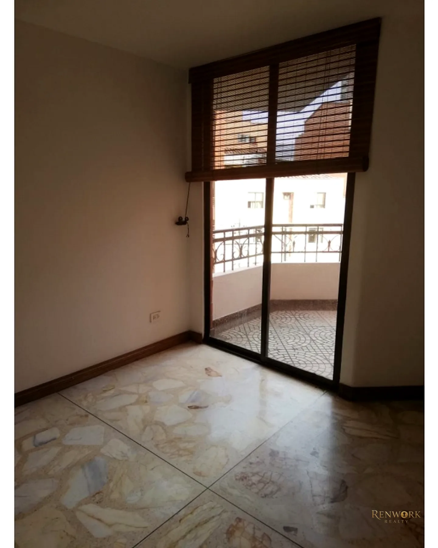 HERMOSO APARTAMENTO EN LAURELES SANTA TERESITA · foto 10
