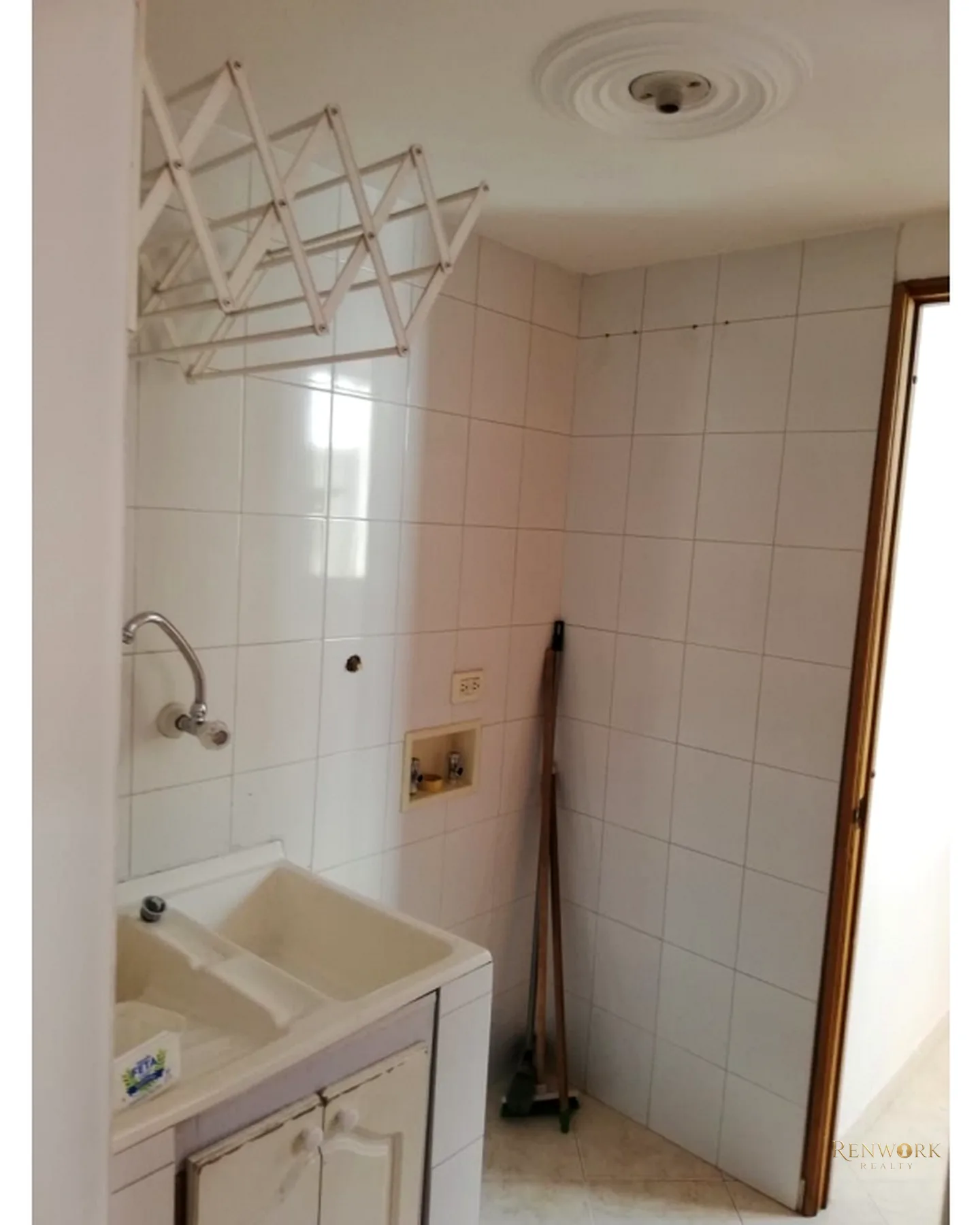 HERMOSO APARTAMENTO EN LAURELES SANTA TERESITA · foto 12