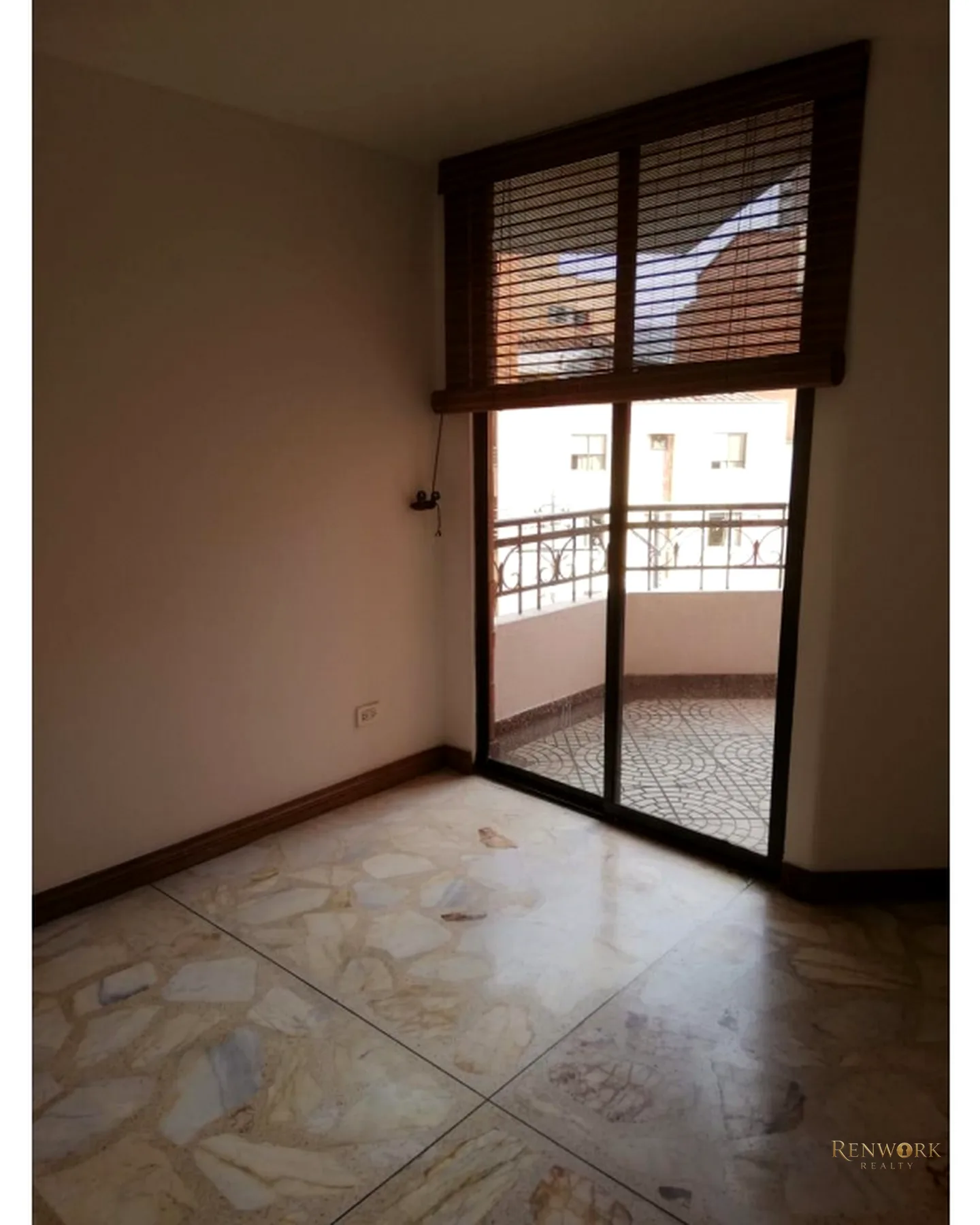 HERMOSO APARTAMENTO EN LAURELES SANTA TERESITA · foto 1